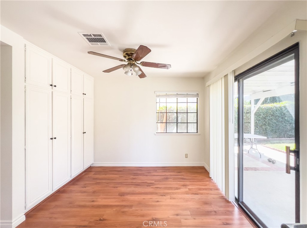 2489 Pinewood Place