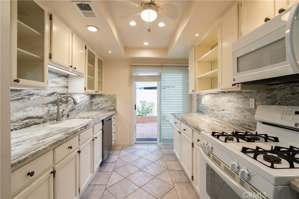 18231 Andrea Circle N 2