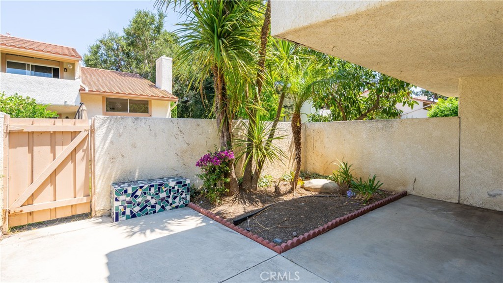 3747 Oak Glen Drive
