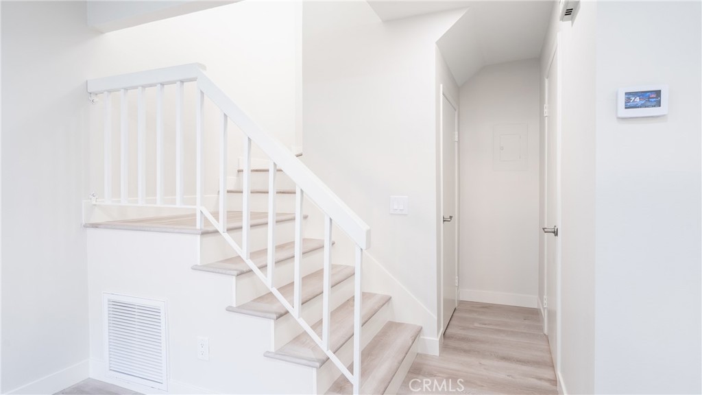 12302 Runnymede Street 4