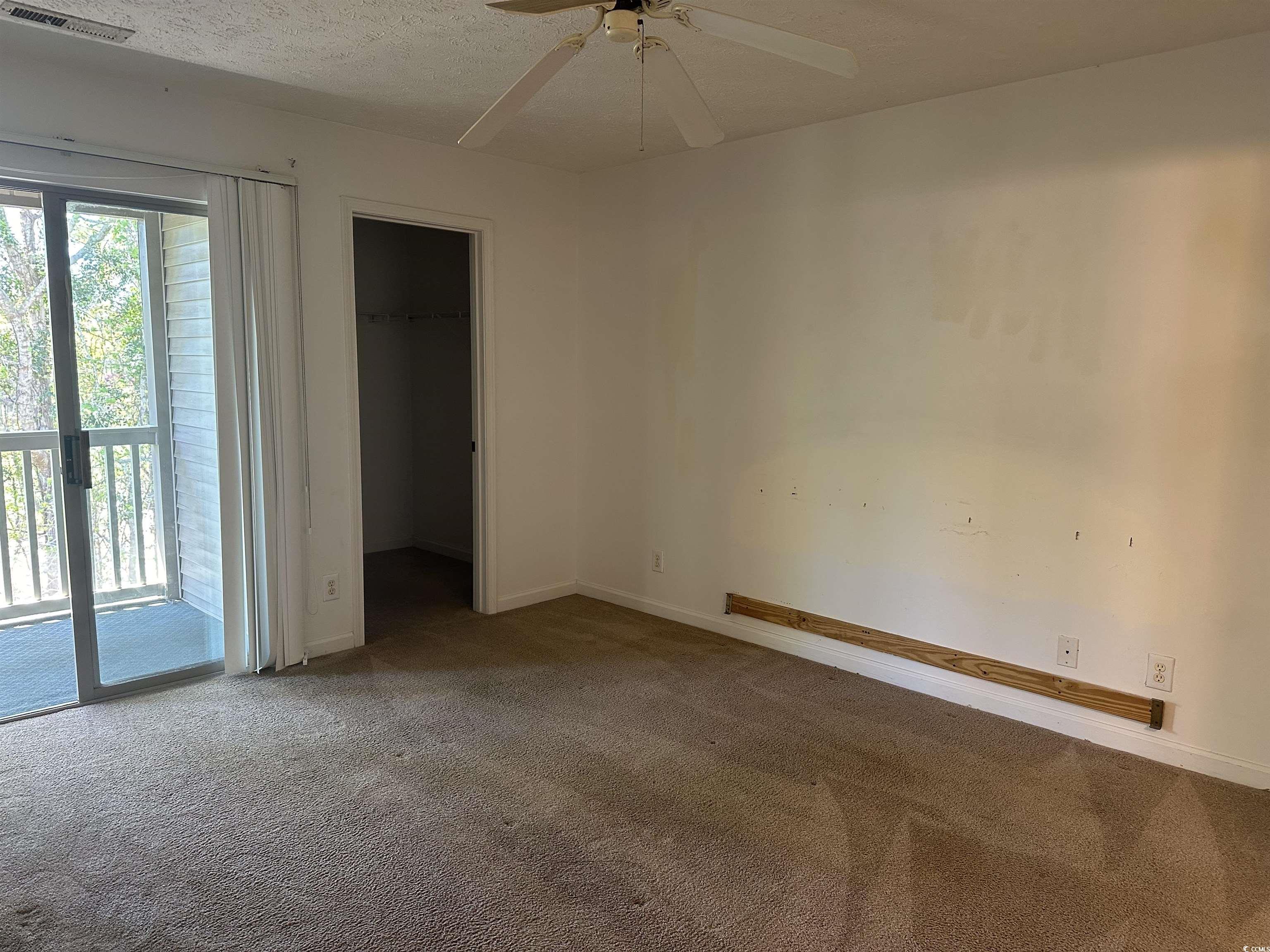 227 Pinehurst Ln. Unit: 6-I