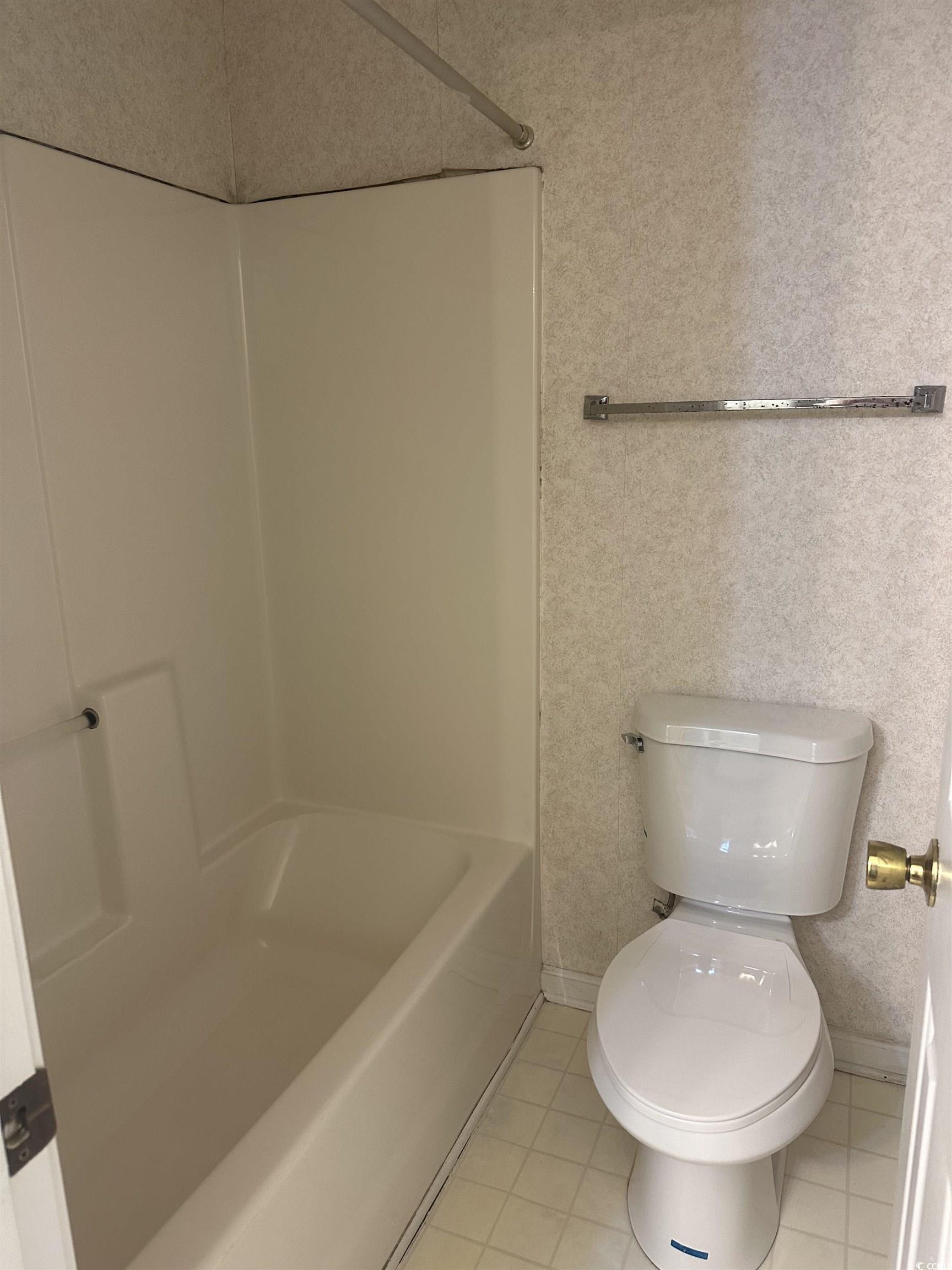 227 Pinehurst Ln. Unit: 6-I