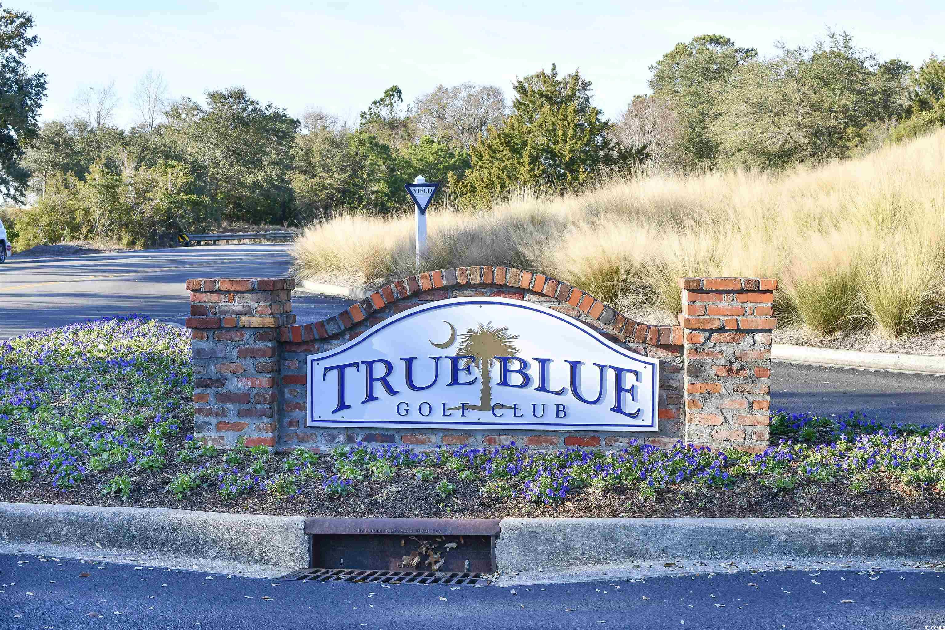 227 Pinehurst Ln. Unit: 6-I
