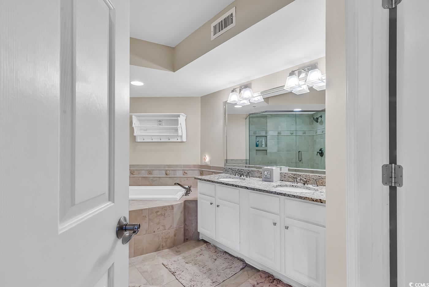 145 S Dunes Dr. Unit: 208