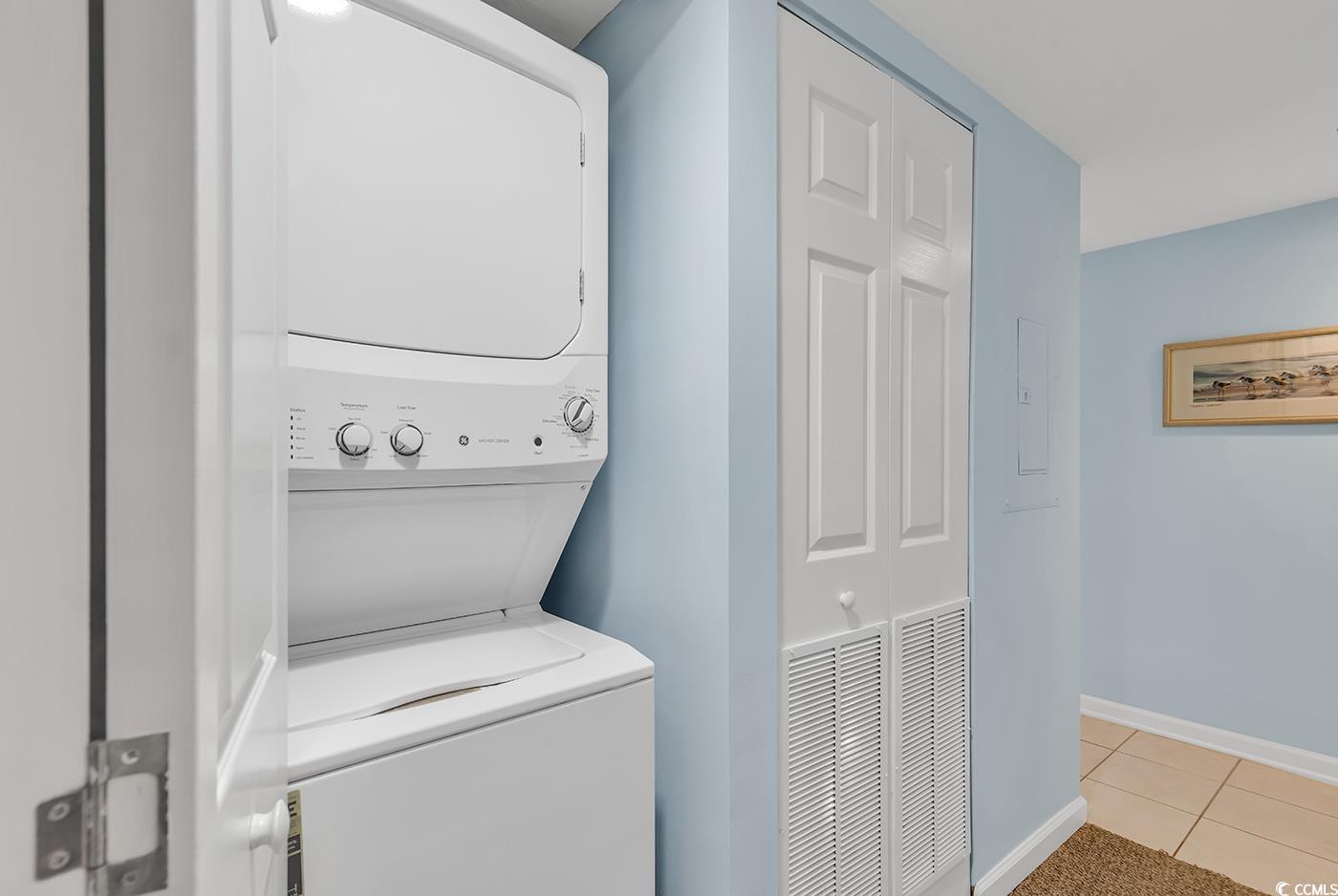 145 S Dunes Dr. Unit: 208