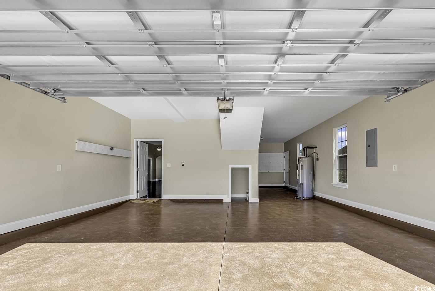217 Southern Breezes Circle