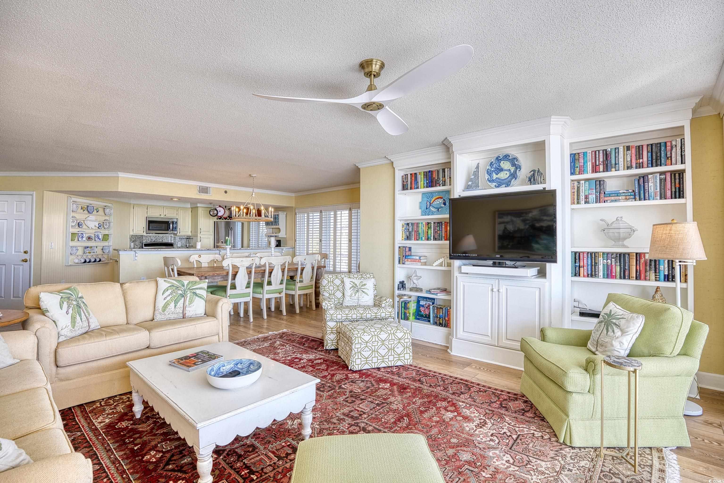 195 S Dunes Dr. Unit: 204