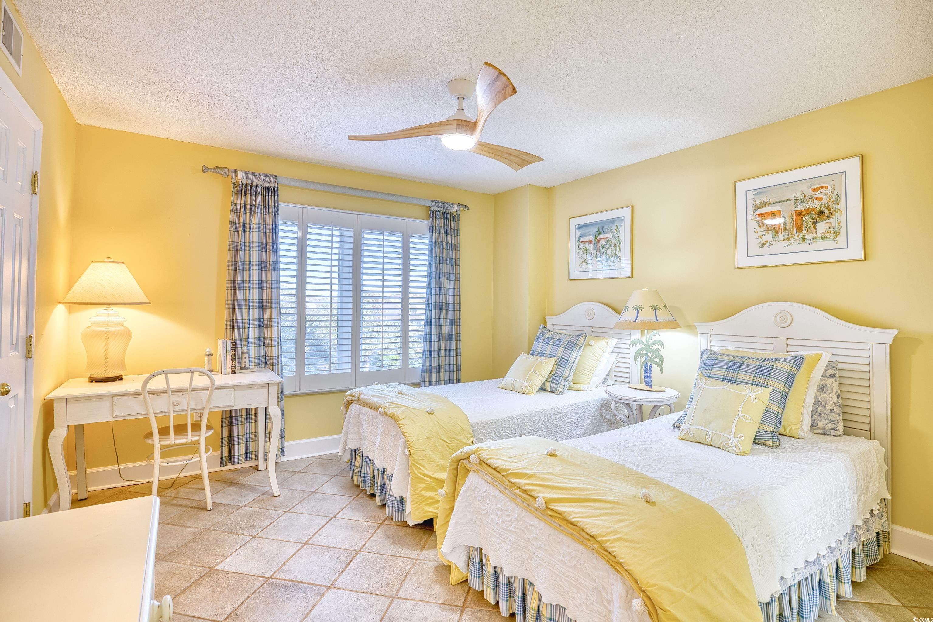 195 S Dunes Dr. Unit: 204