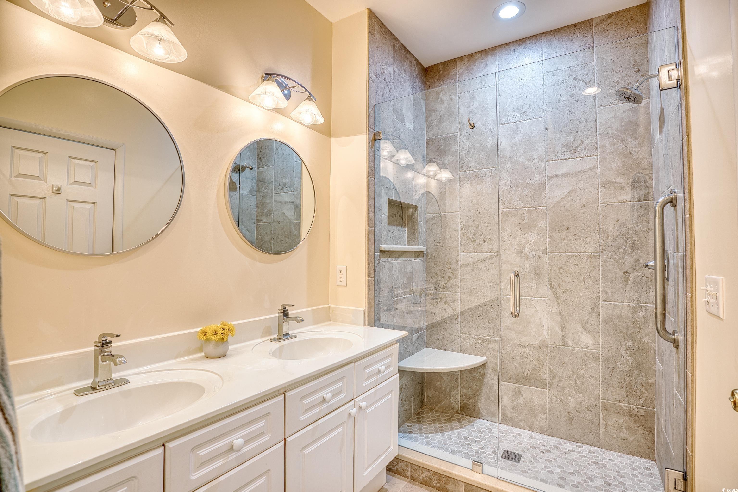 19 Cattail Ct. Unit: 2B
