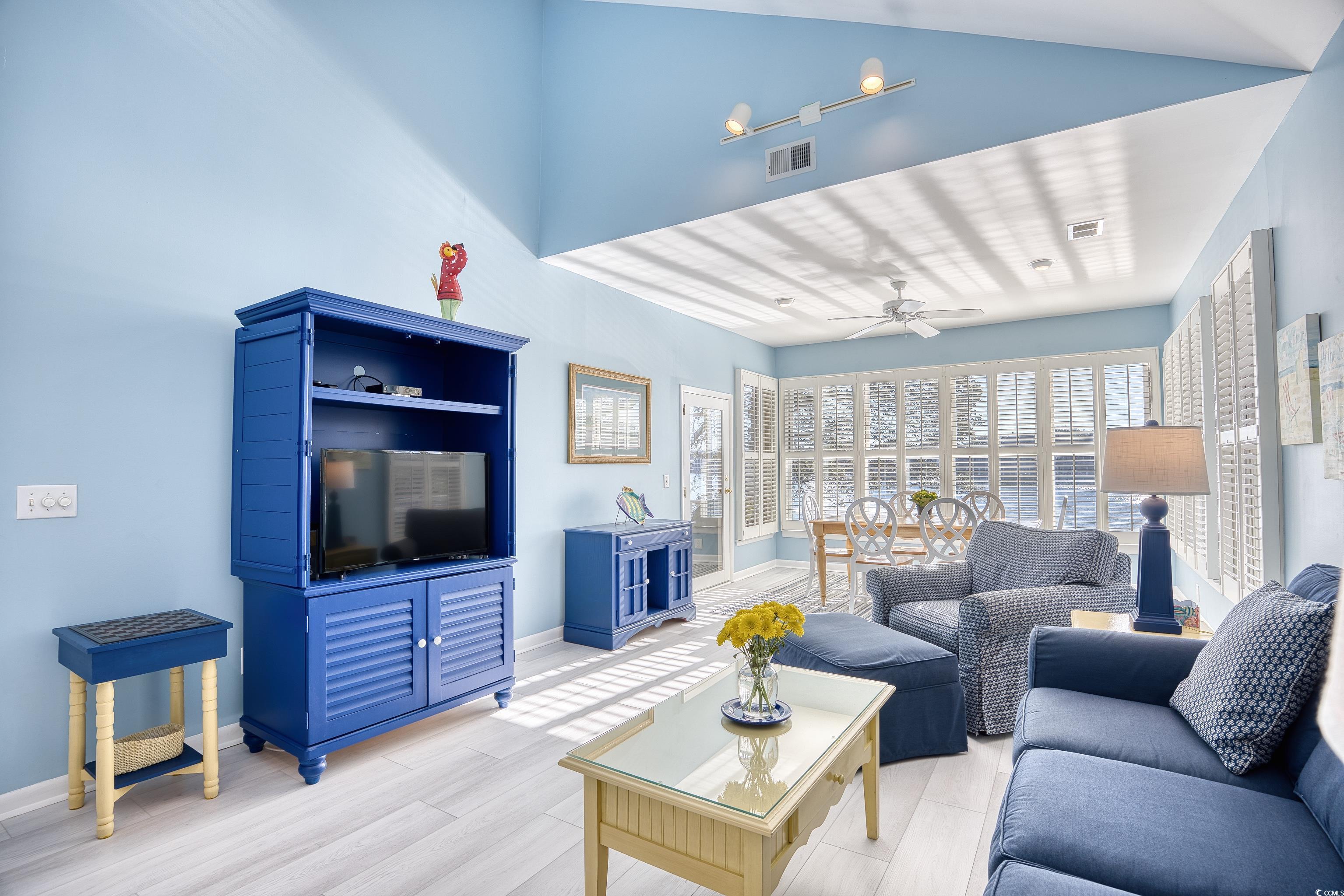 19 Cattail Ct. Unit: 2B