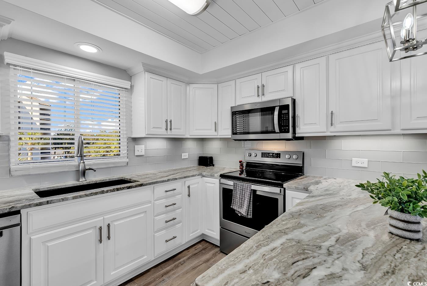 423 Parker Dr. Unit: 306
