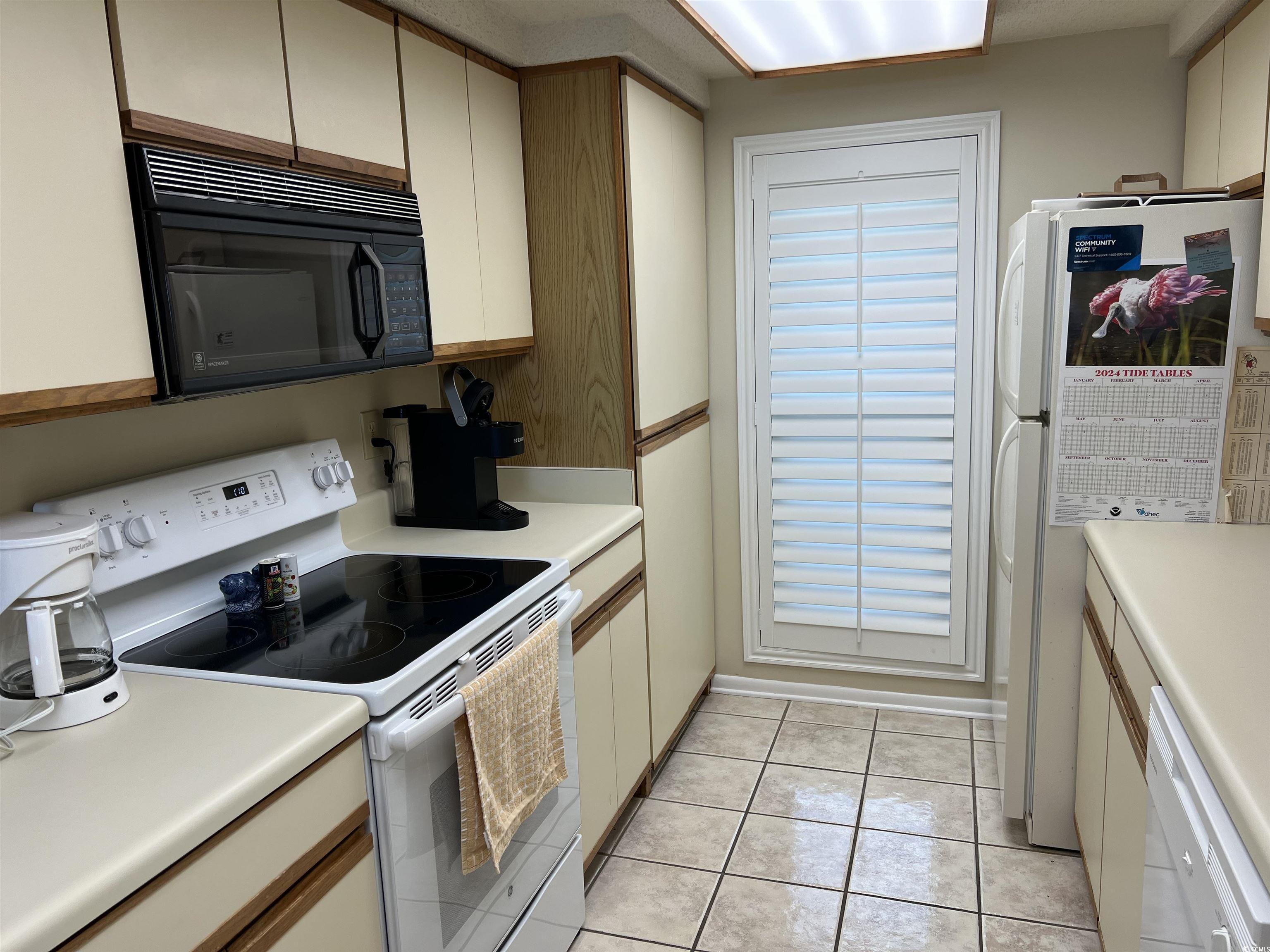 645 Retreat Beach Circle