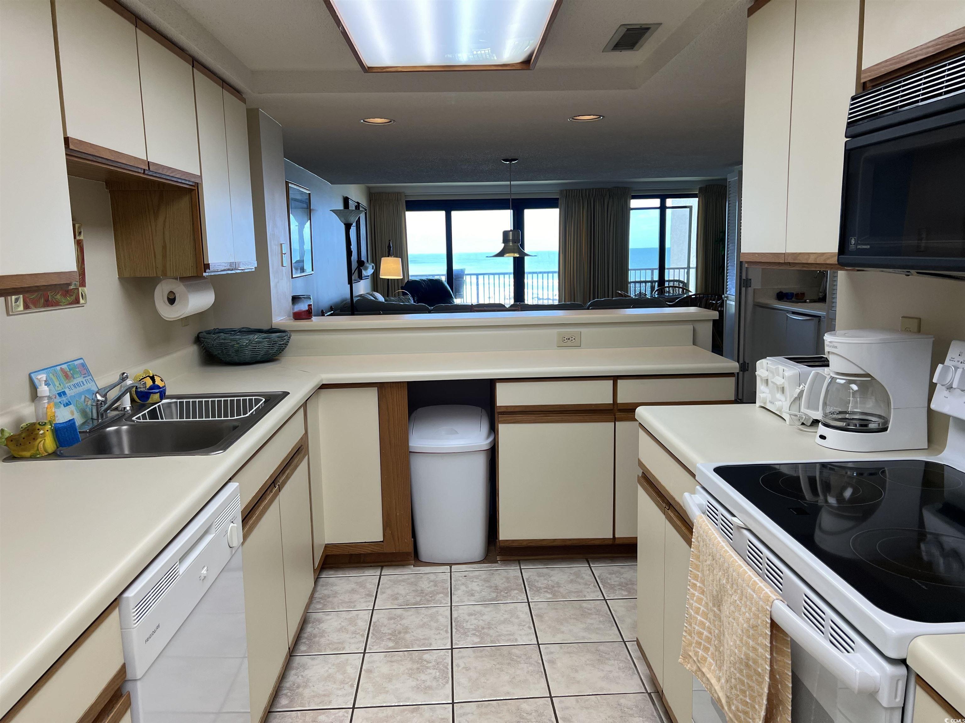 645 Retreat Beach Circle