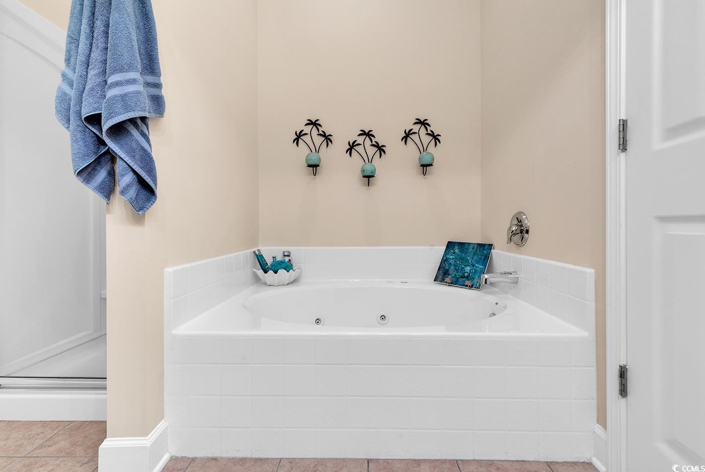 307 River Rock Ln. Unit: 906