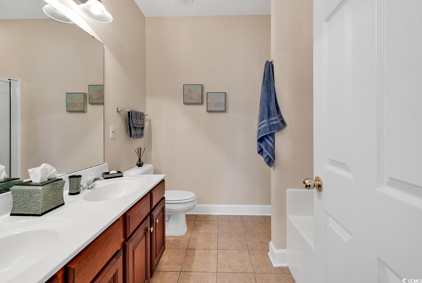 307 River Rock Ln. Unit: 906