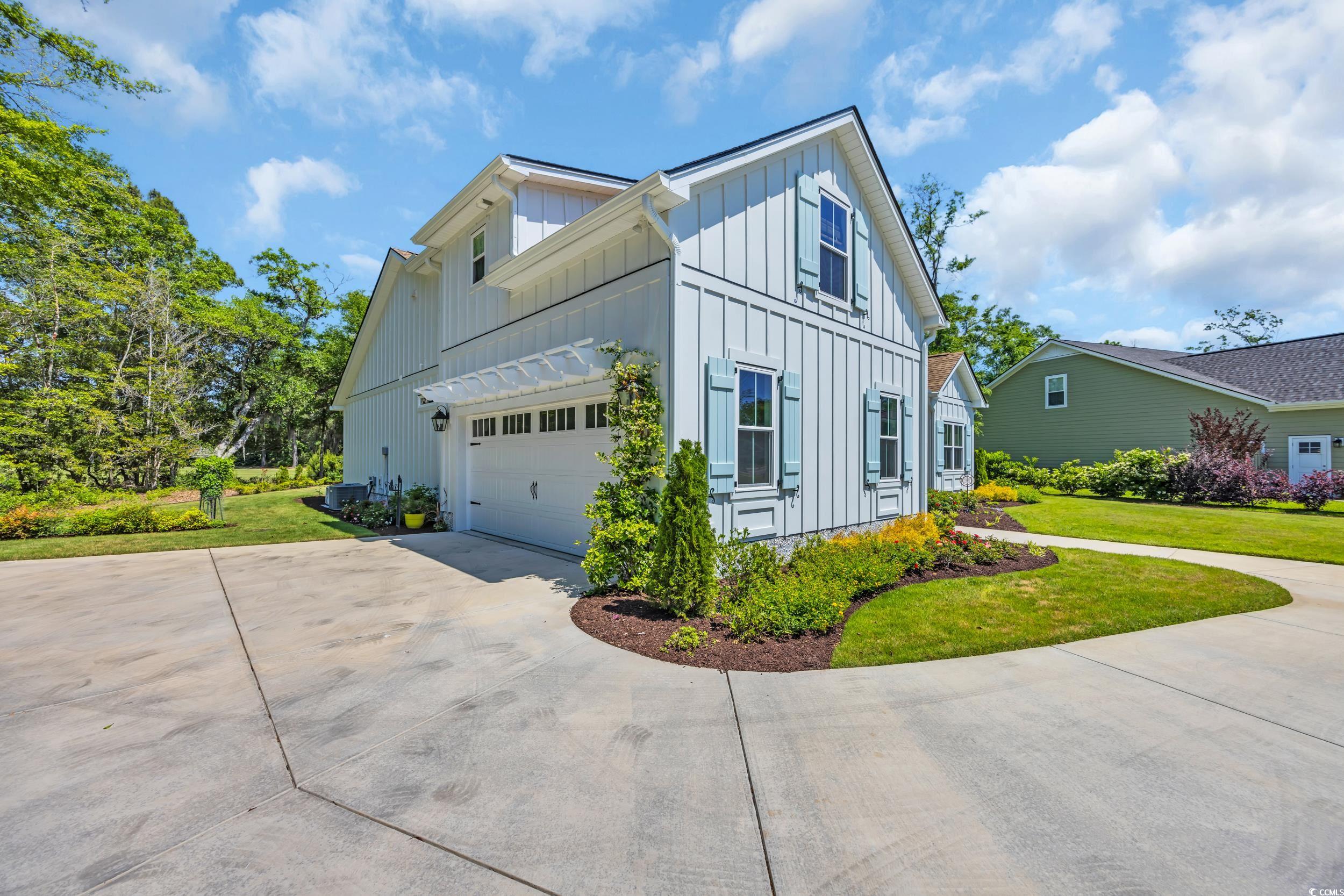 25 Northwoods Ct.