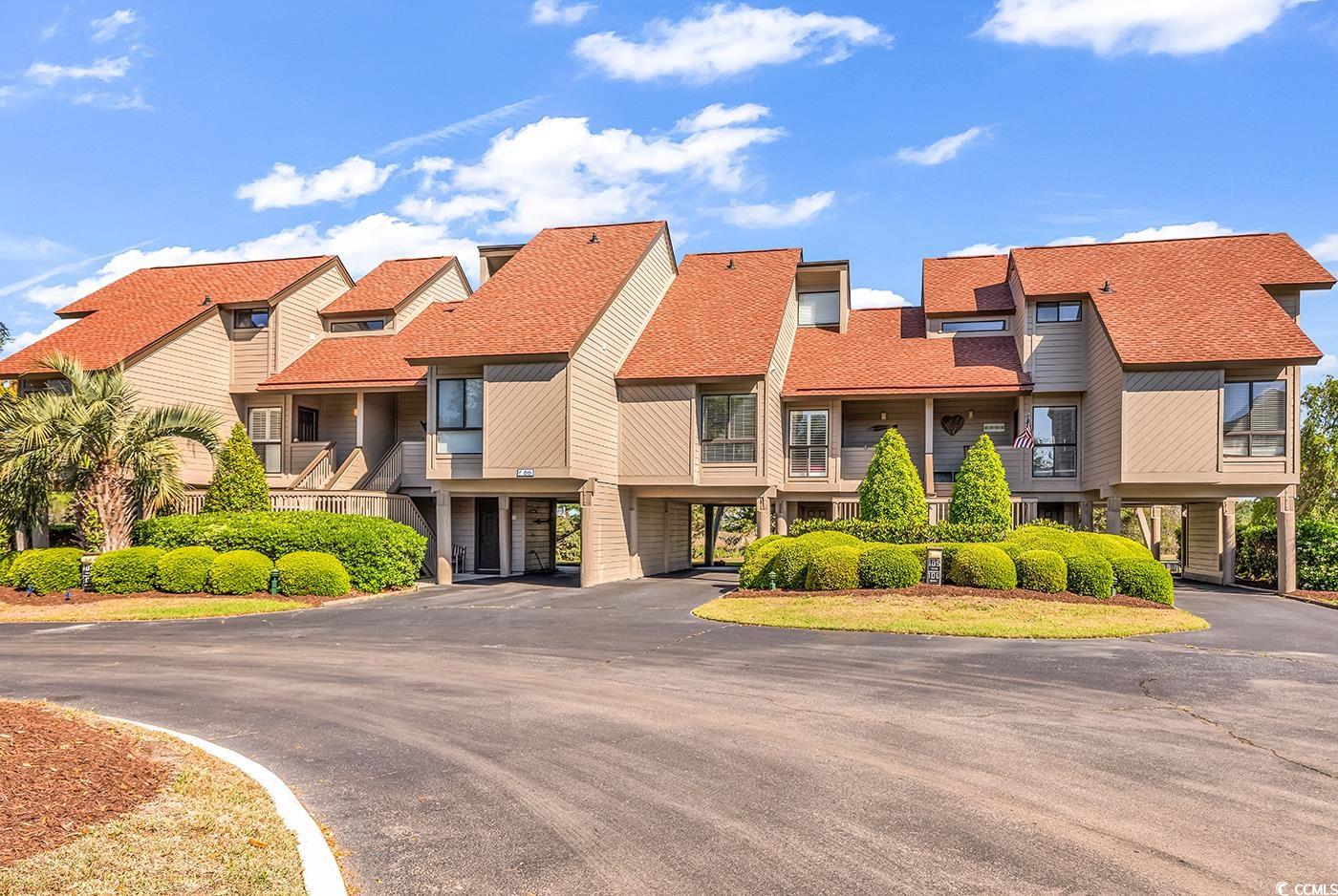 66 Lakeview Circle Unit: 106