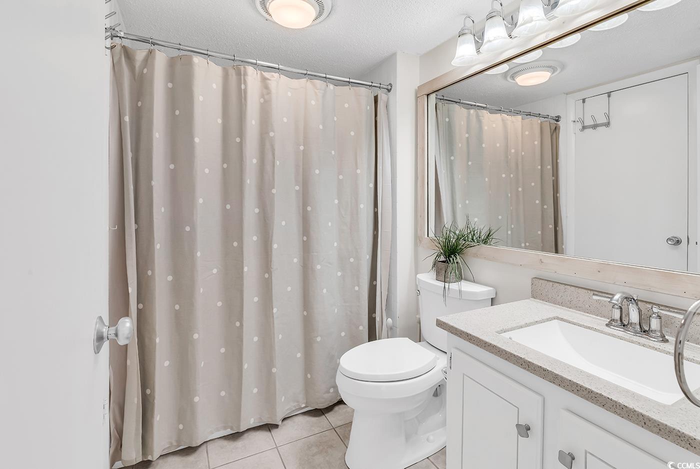 66 Lakeview Circle Unit: 106