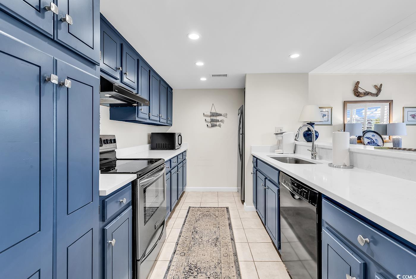 66 Lakeview Circle Unit: 106