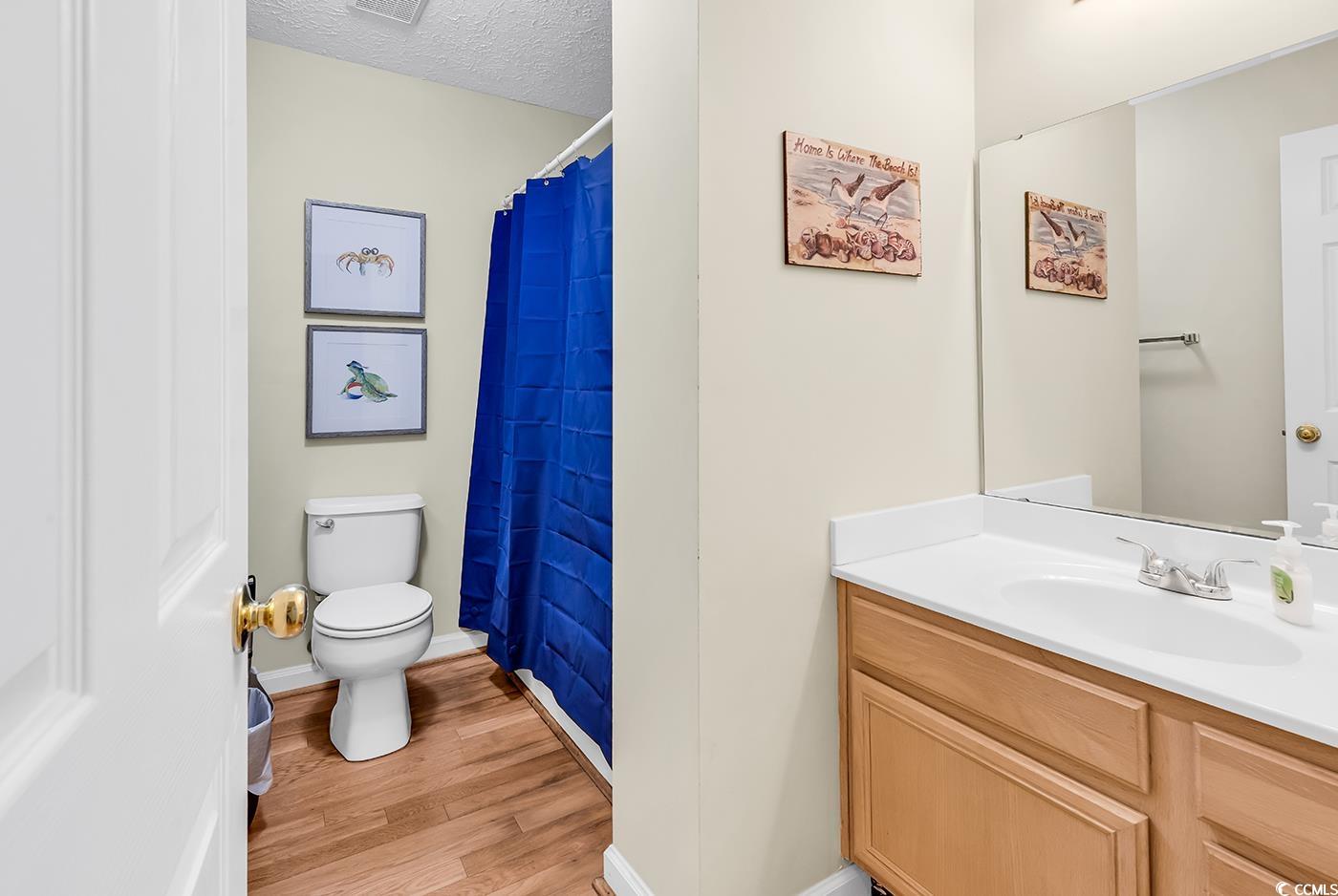 17 South Oak Dr.