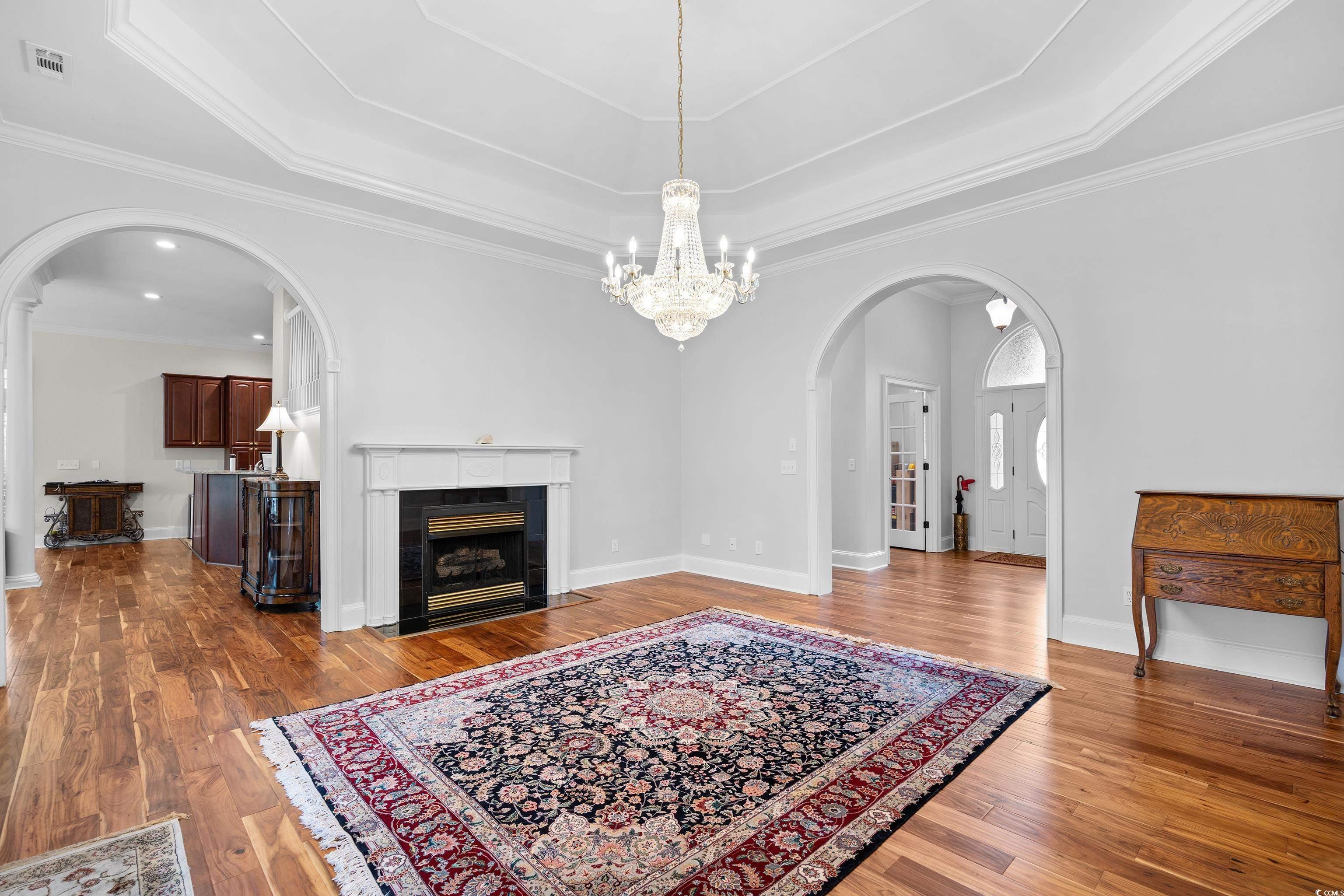 423 Chapman Loop