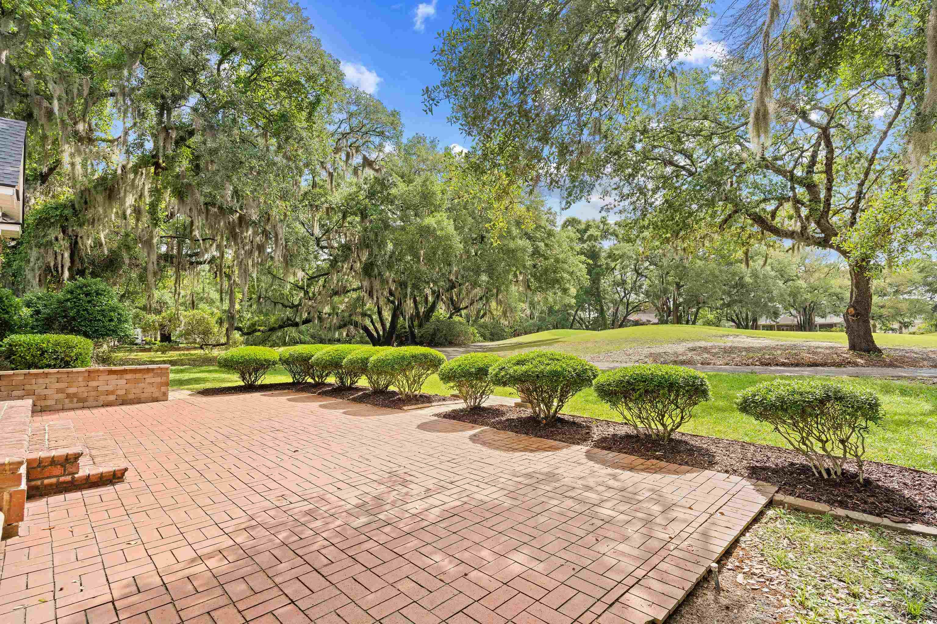 423 Chapman Loop