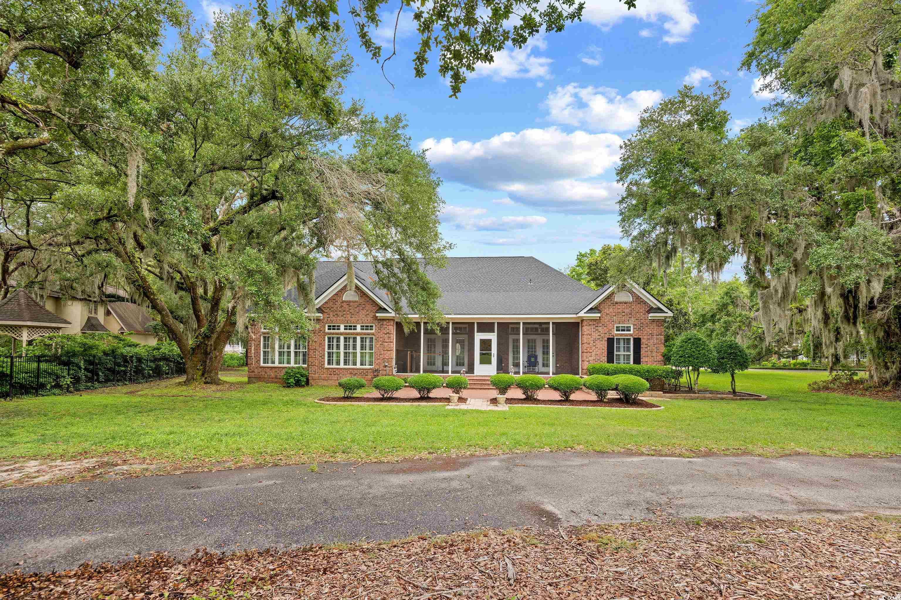 423 Chapman Loop