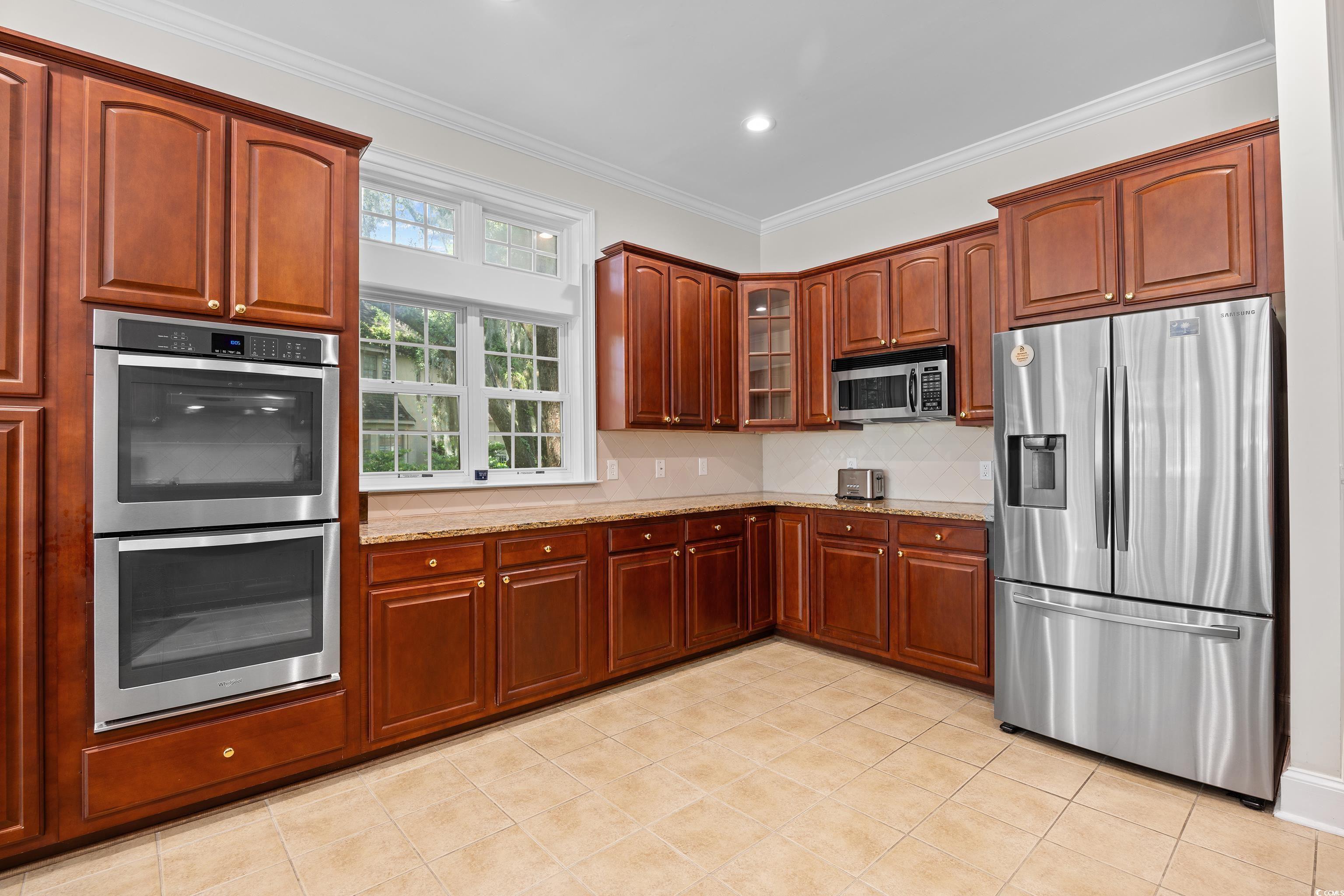 423 Chapman Loop