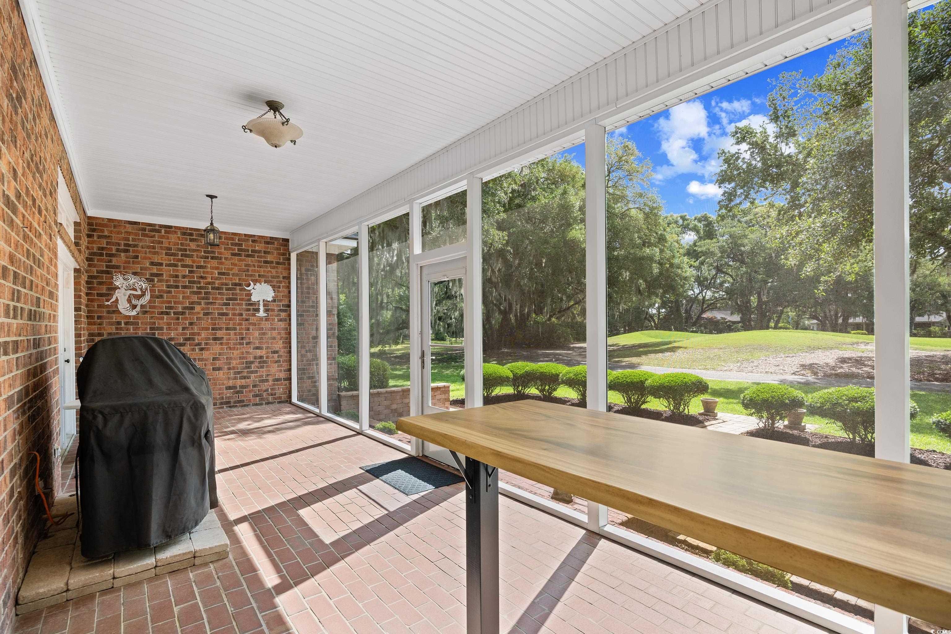 423 Chapman Loop