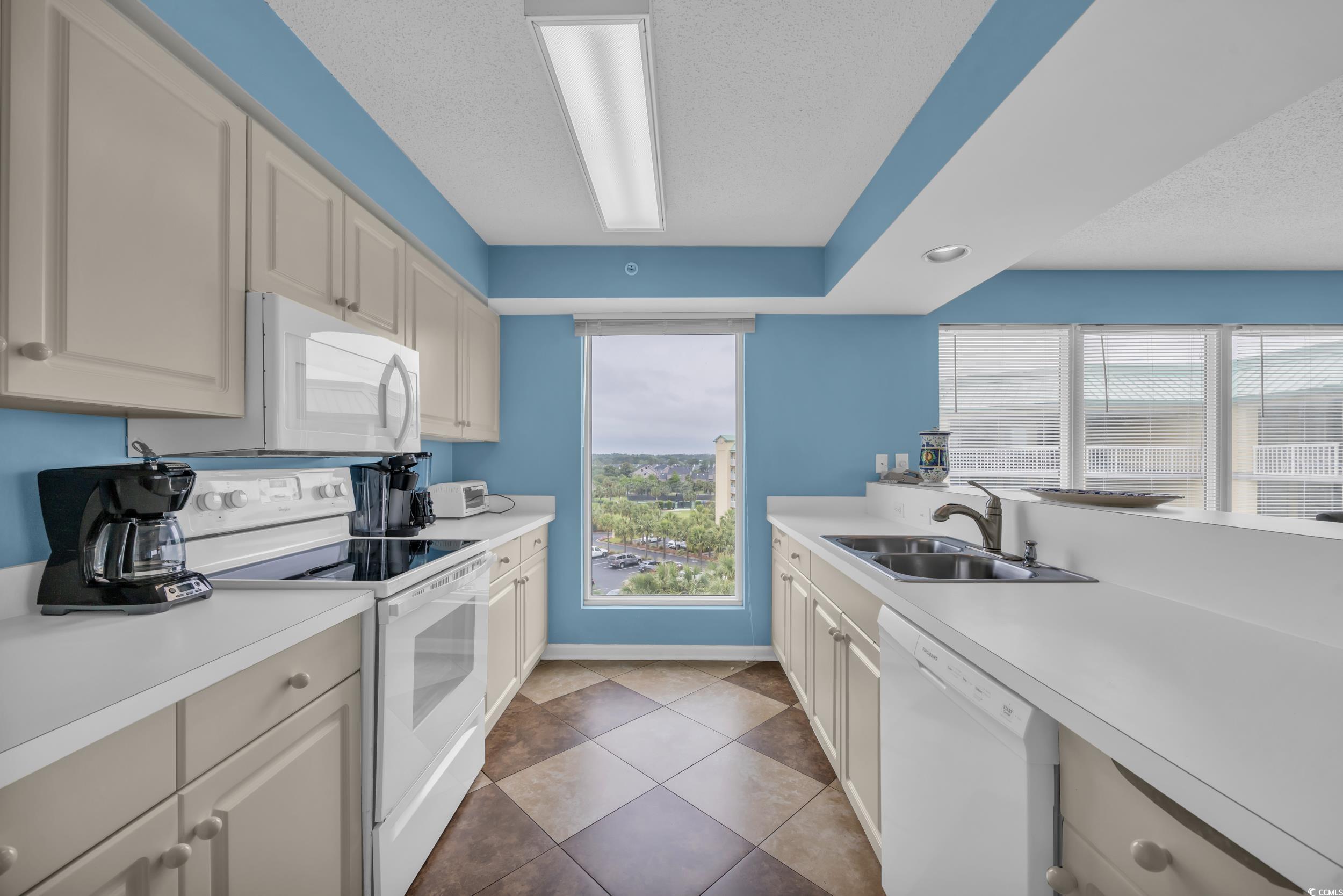 135 S Dunes Dr. Unit: 501
