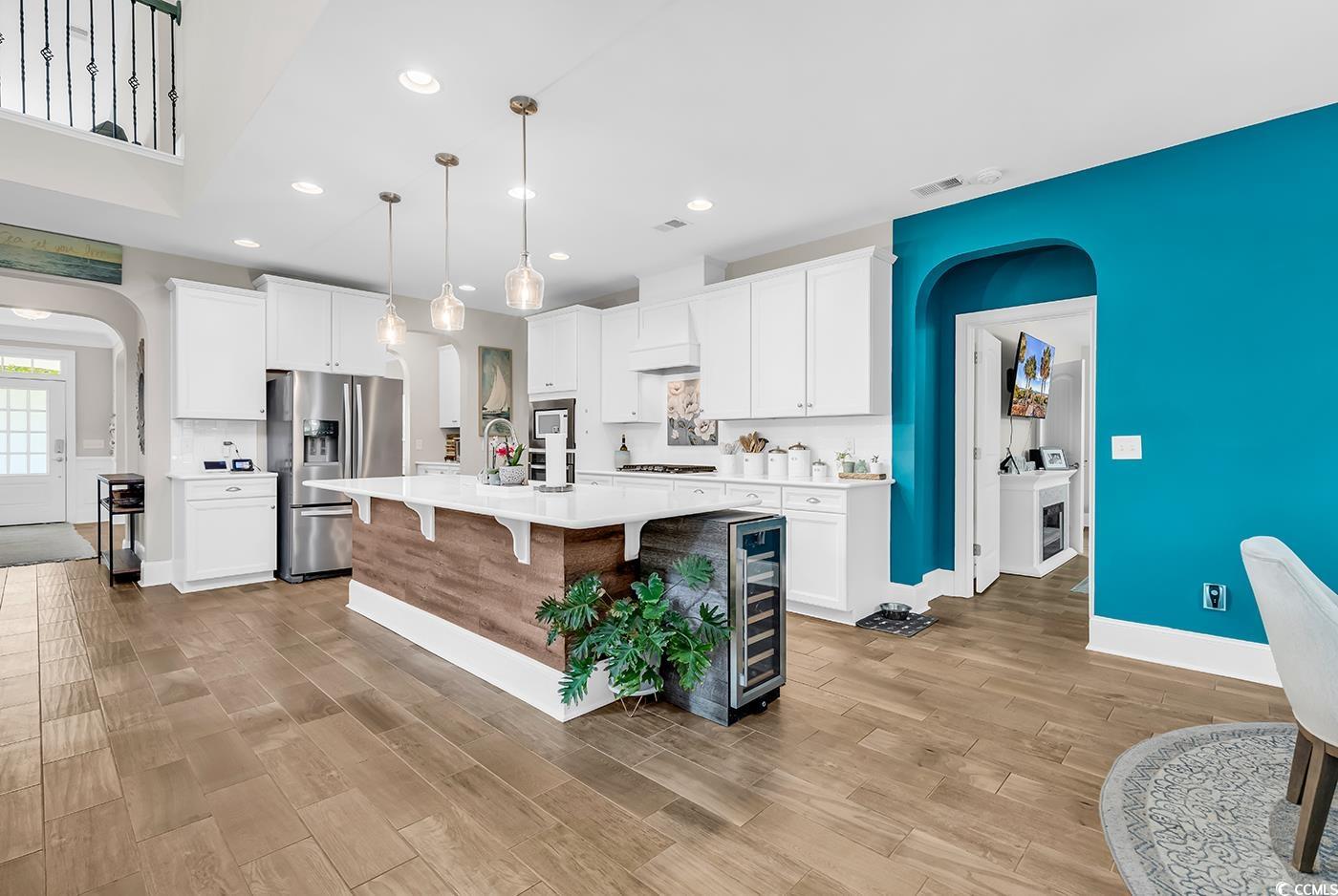 1662 Westminster Dr.