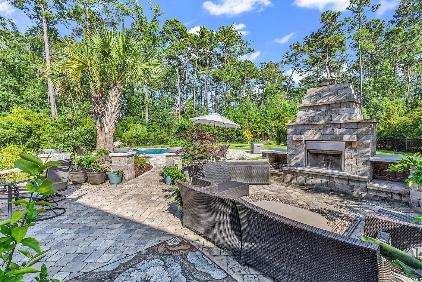 1662 Westminster Dr.