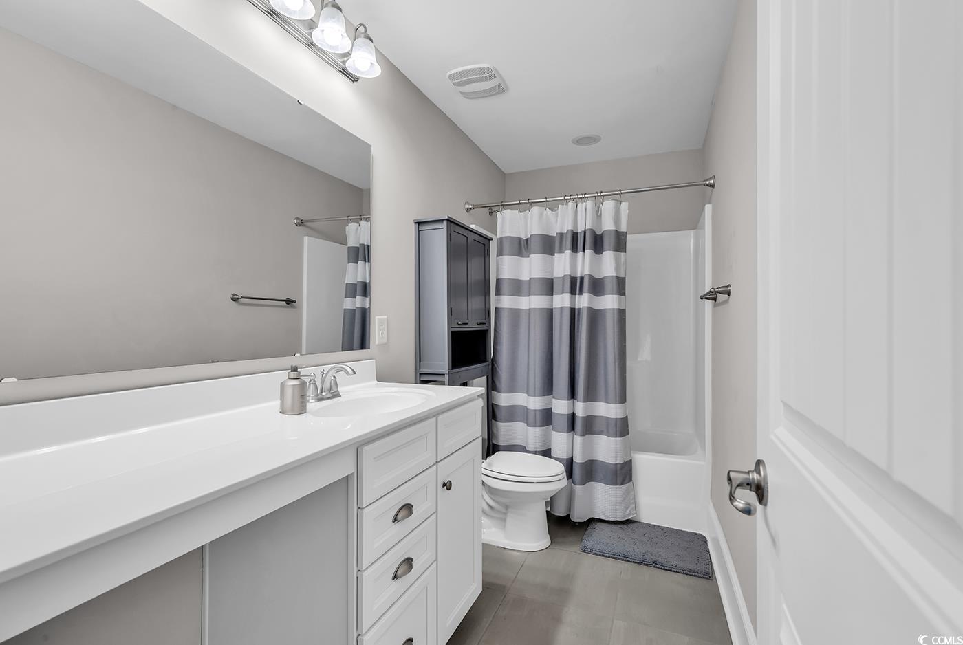 1662 Westminster Dr.