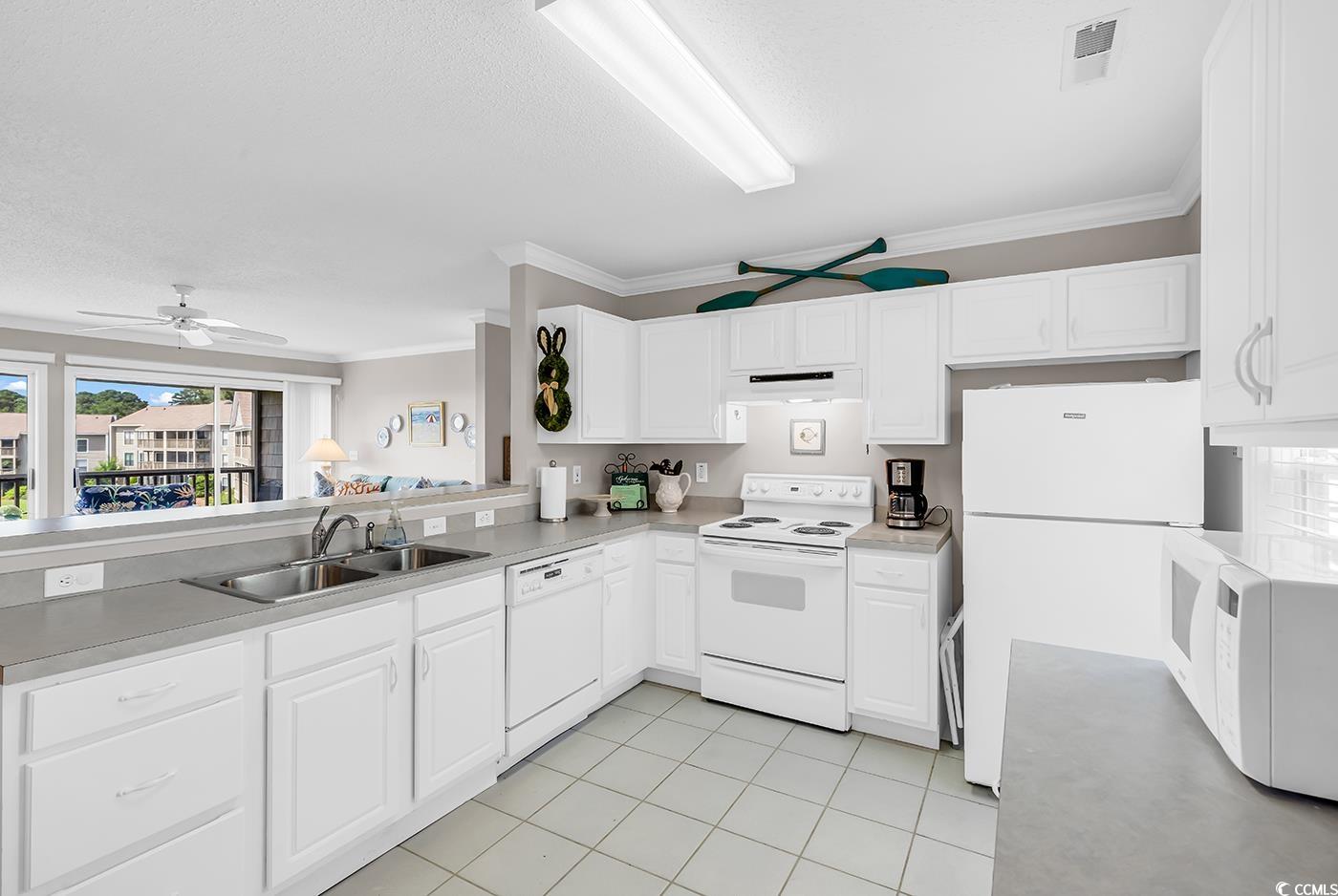 140 South Cove Pl. Unit: 6C