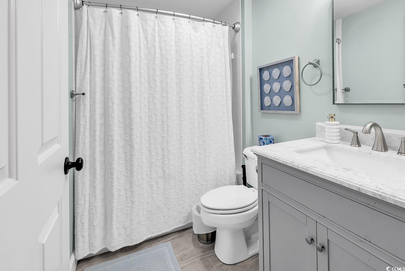 139 S Dunes Dr. Unit: 304