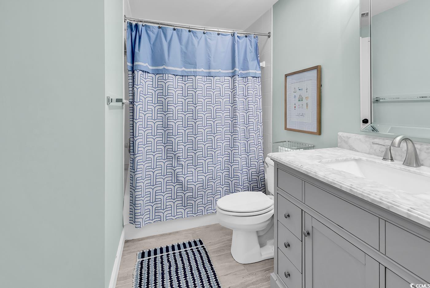 139 S Dunes Dr. Unit: 304