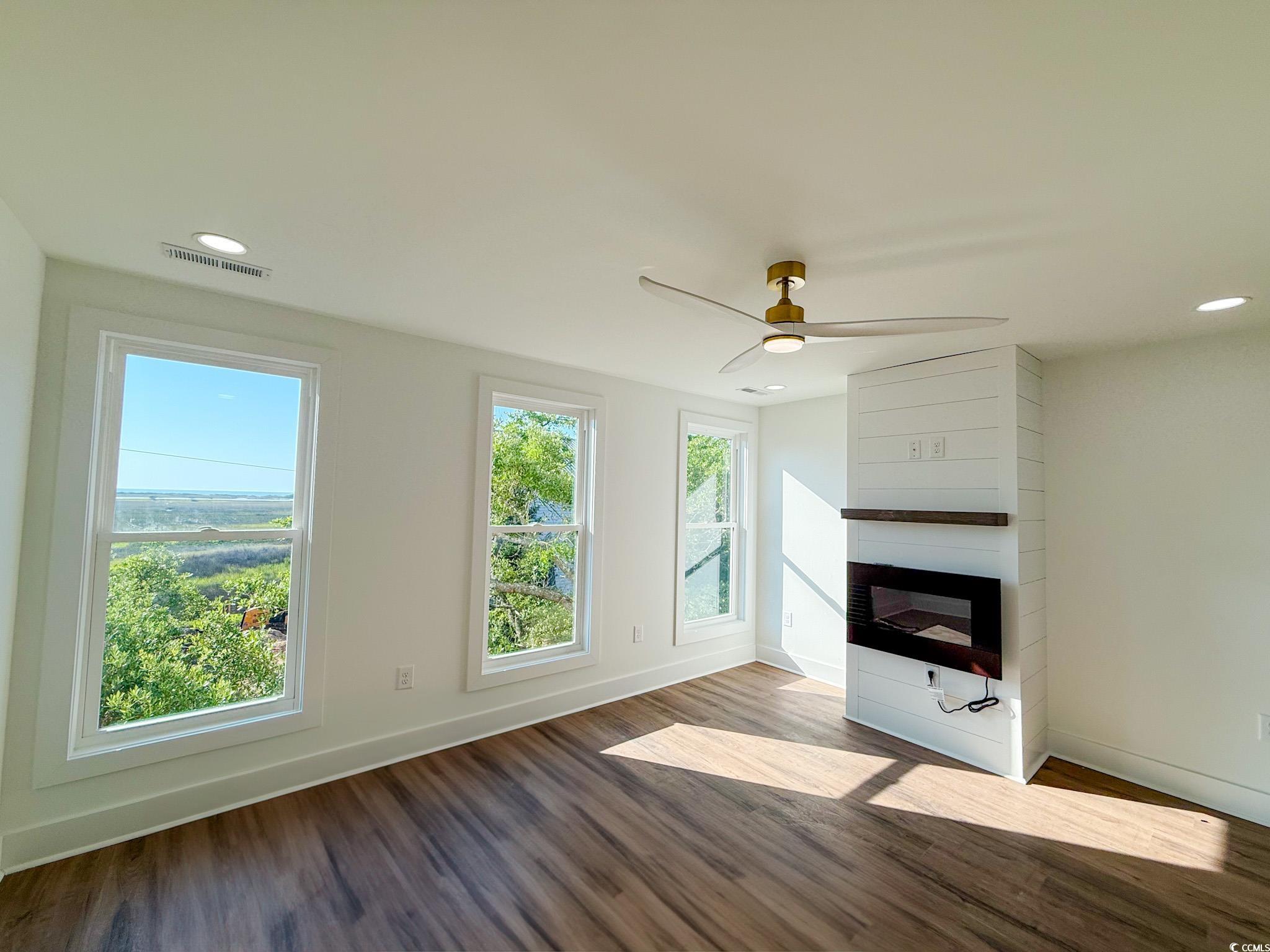 189 Brown Pelican Loop