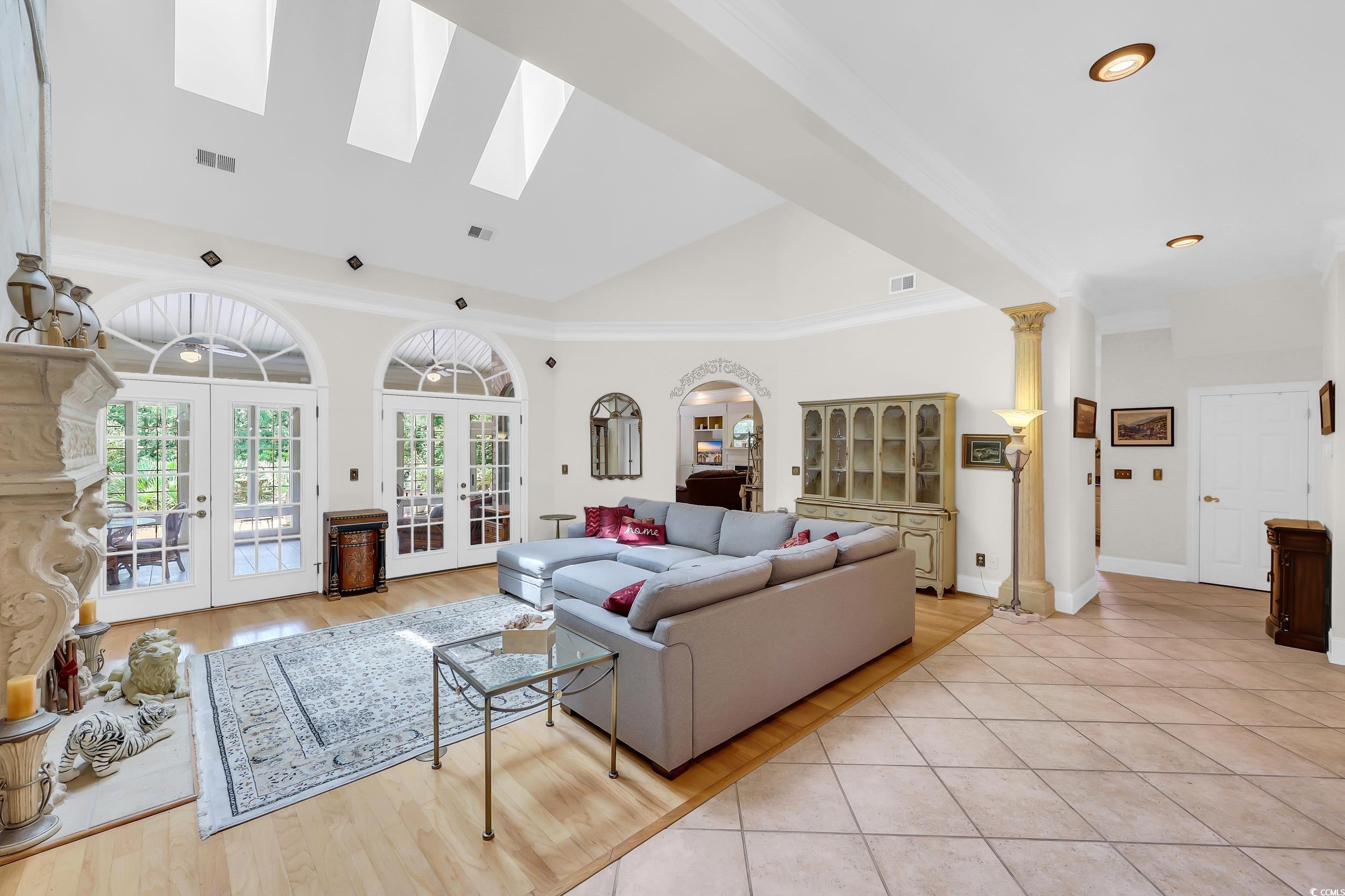 89 Gleneagle Ln.