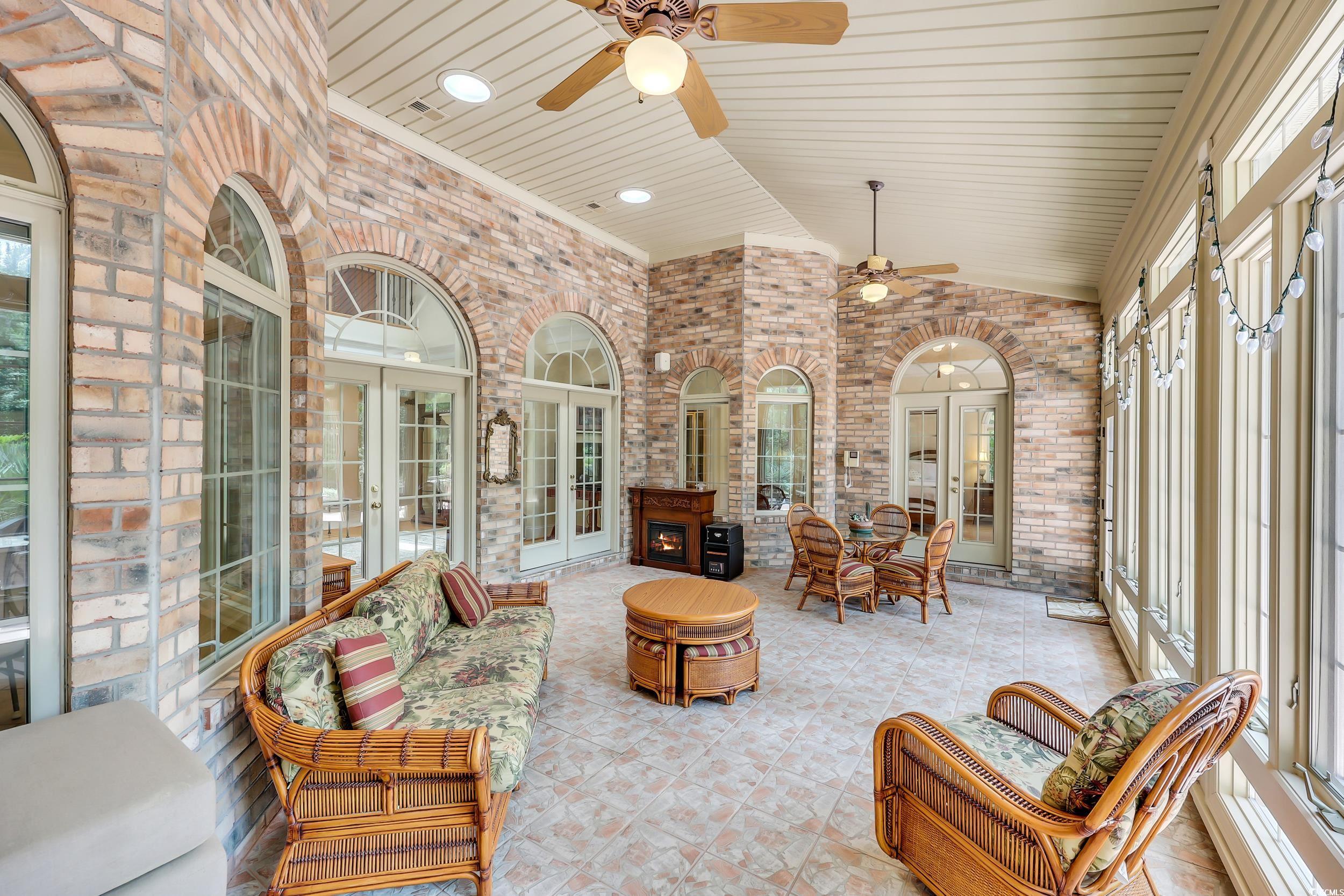 89 Gleneagle Ln.