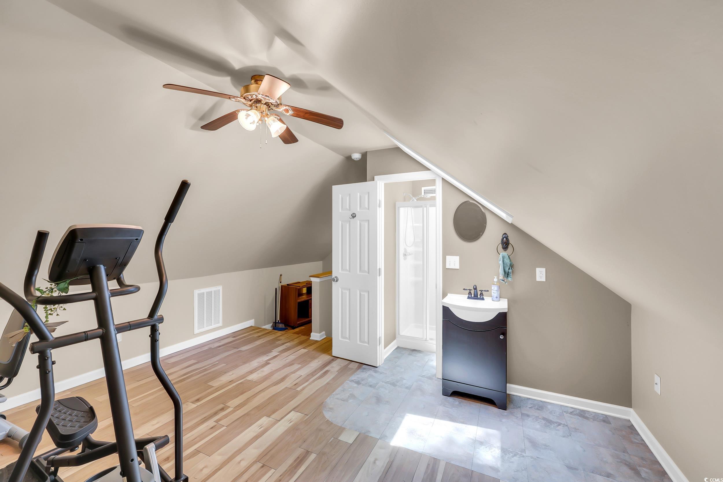 89 Gleneagle Ln.