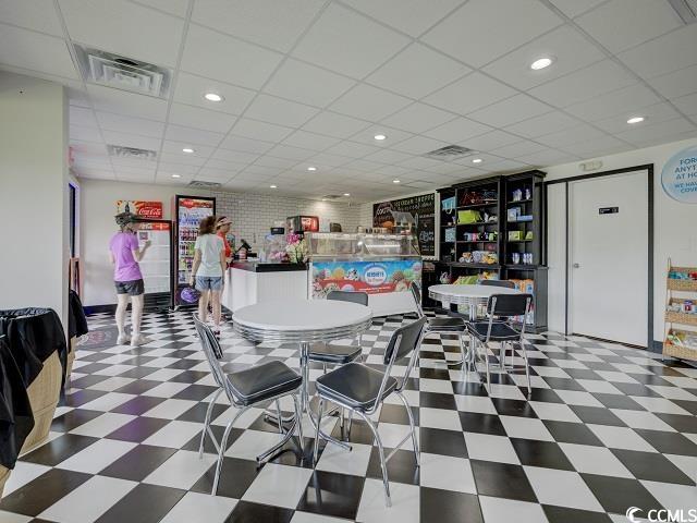 601 Retreat Beach Circle Unit: 125