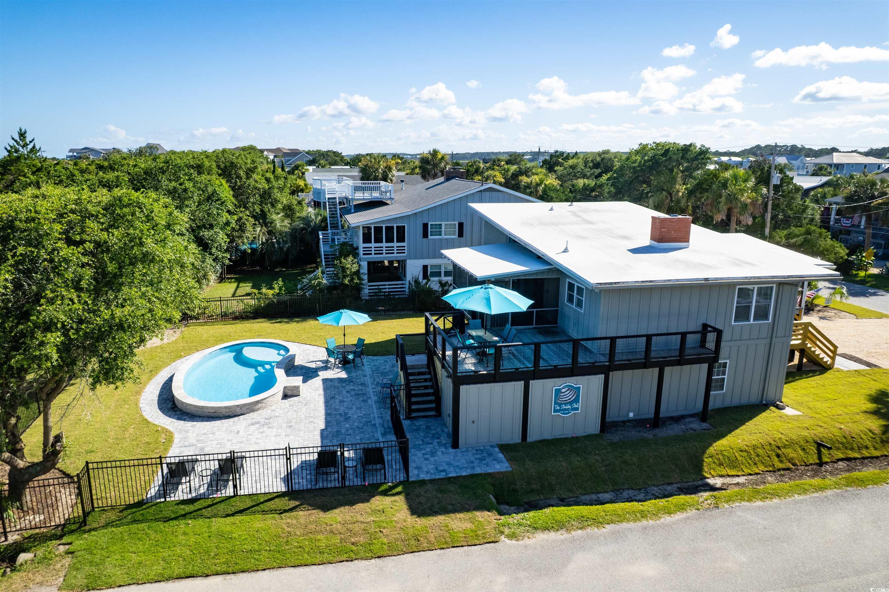 415 Sundial Dr.