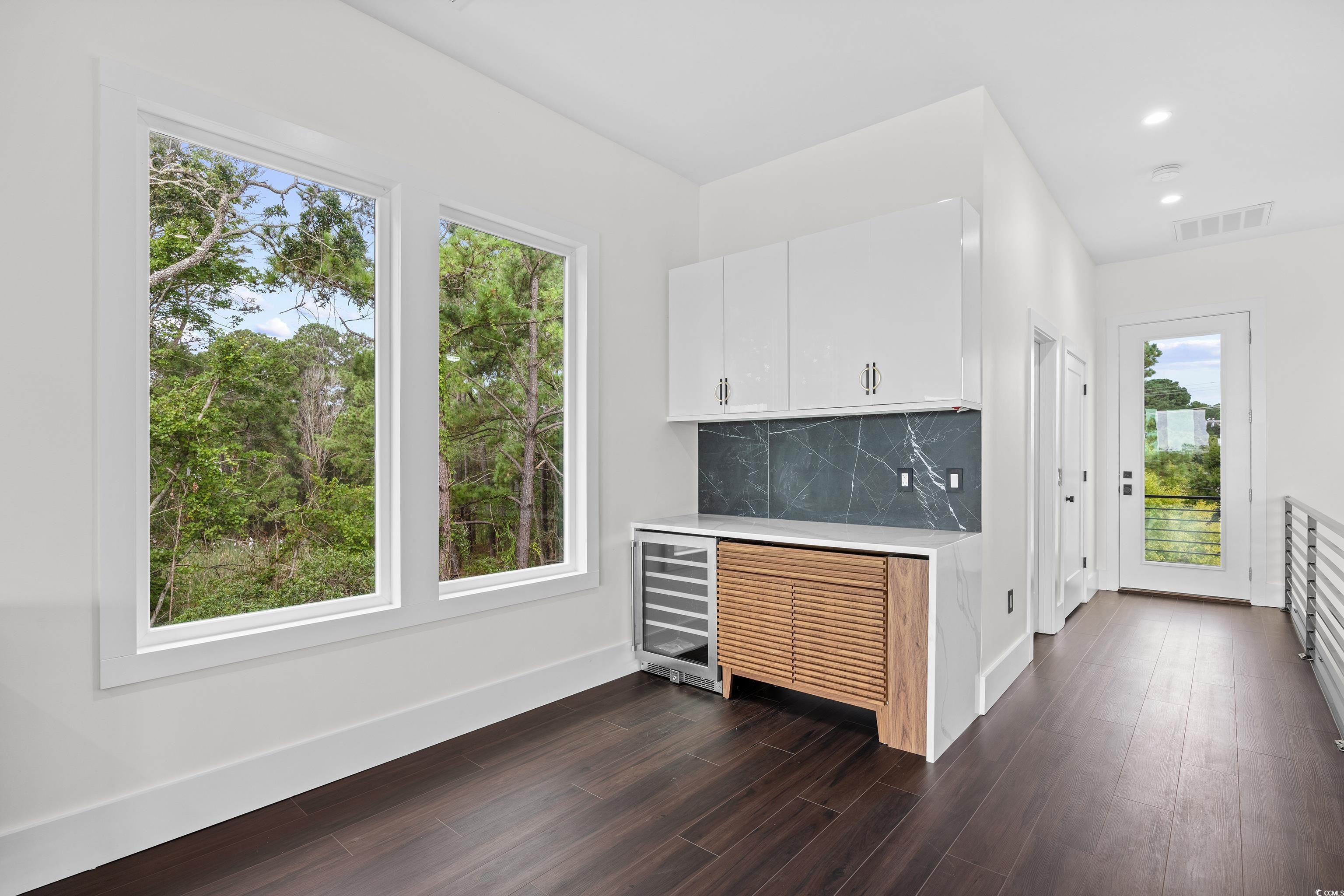 42 Enclave Pl.