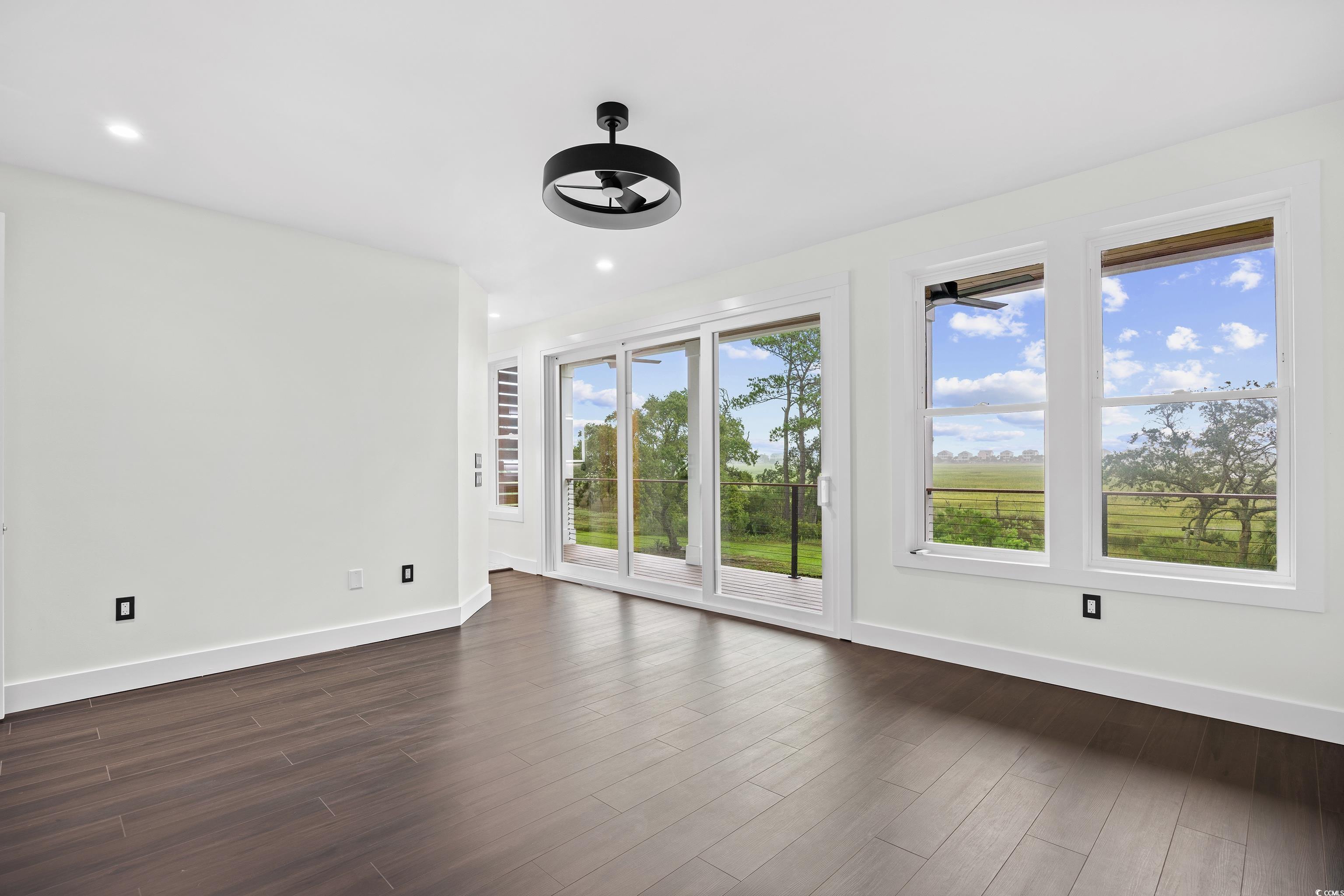 42 Enclave Pl.