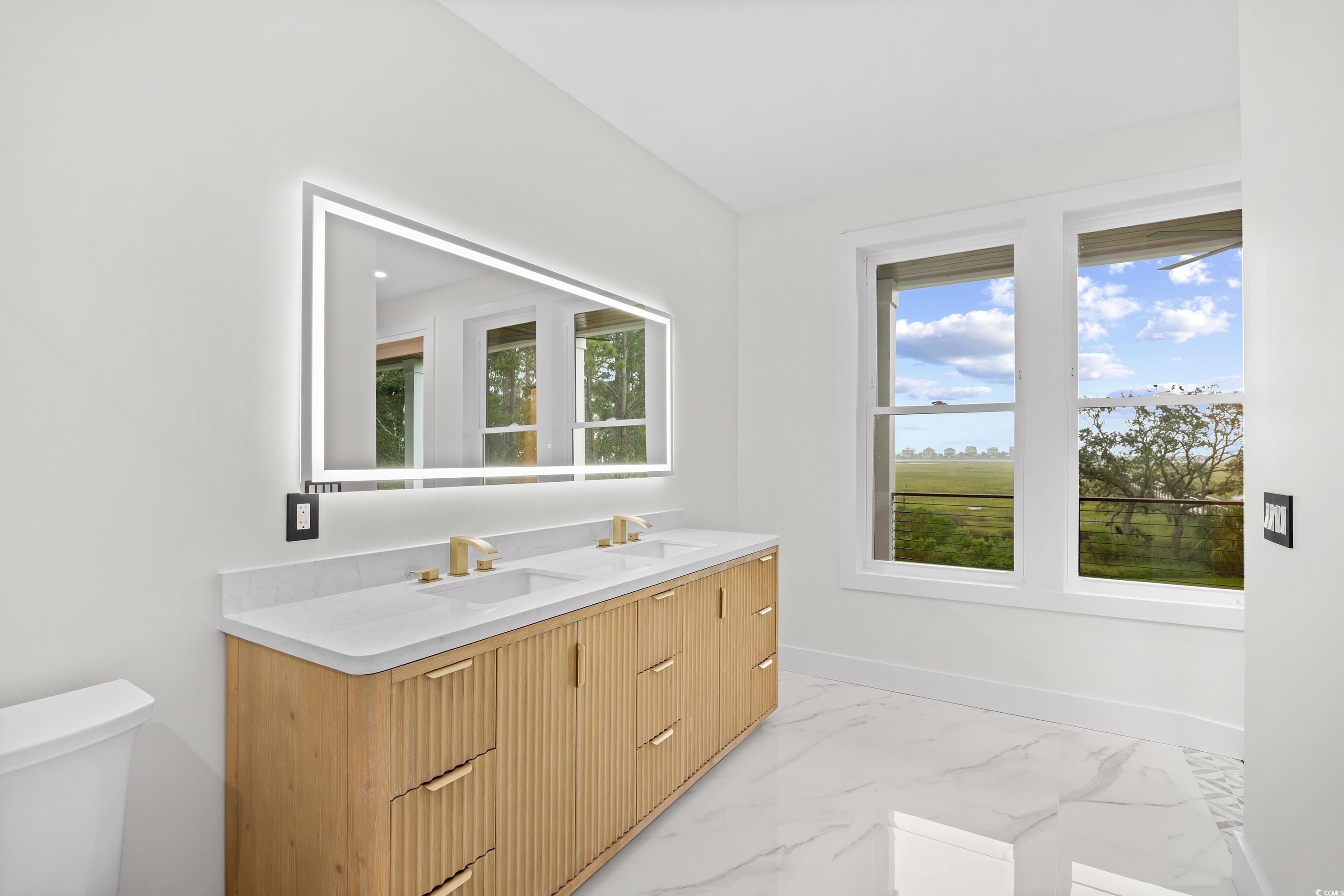 42 Enclave Pl.