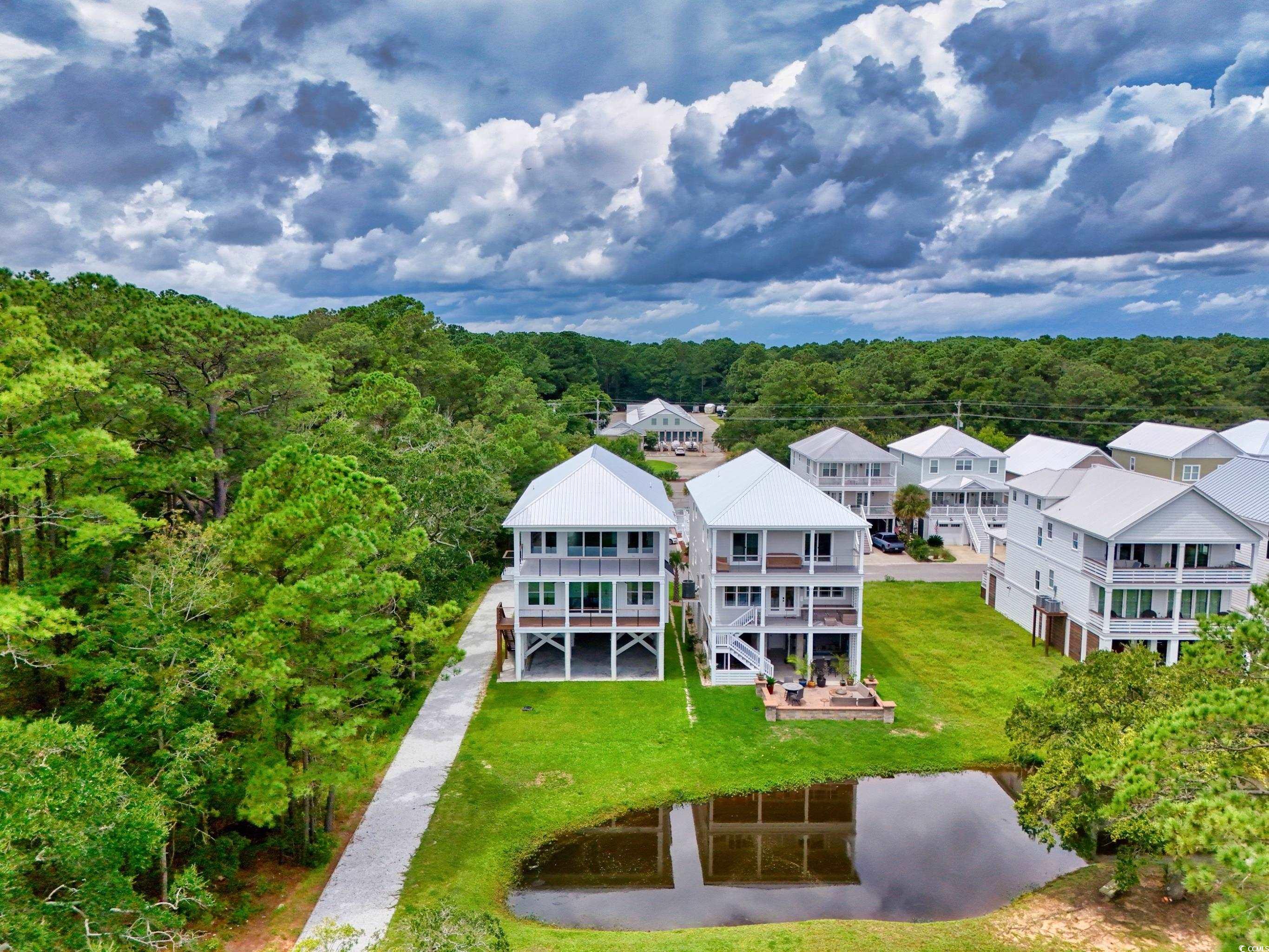 42 Enclave Pl.