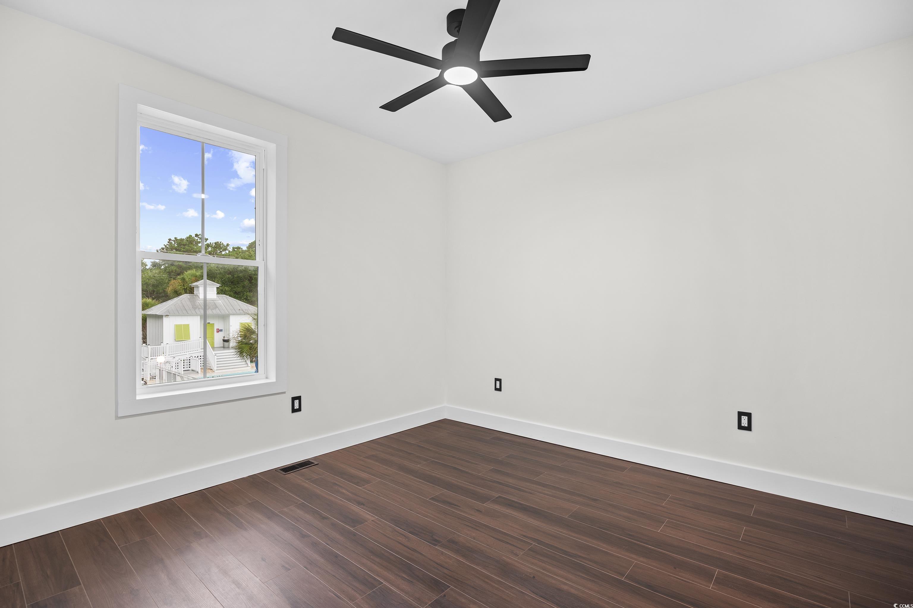 42 Enclave Pl.