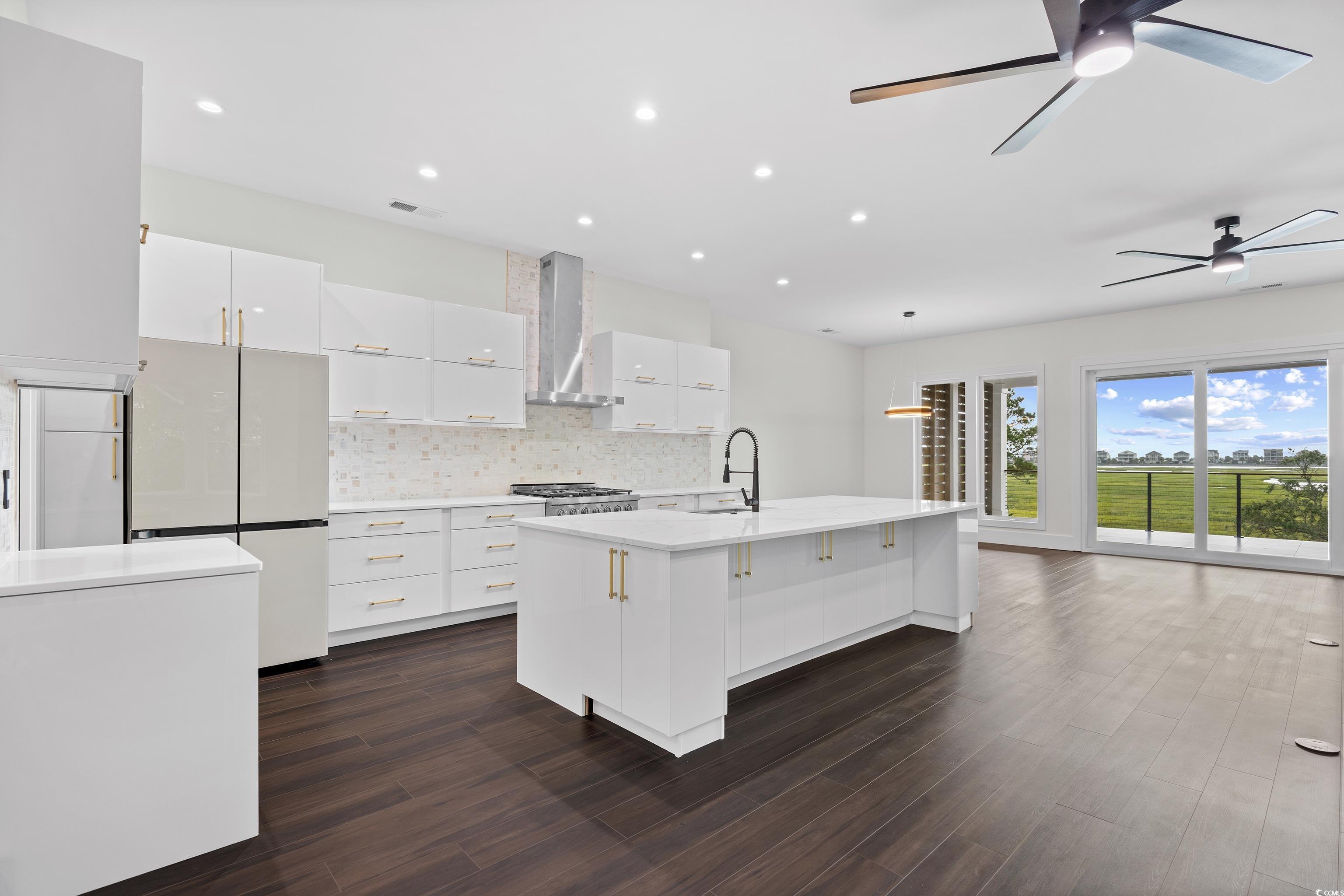 42 Enclave Pl.