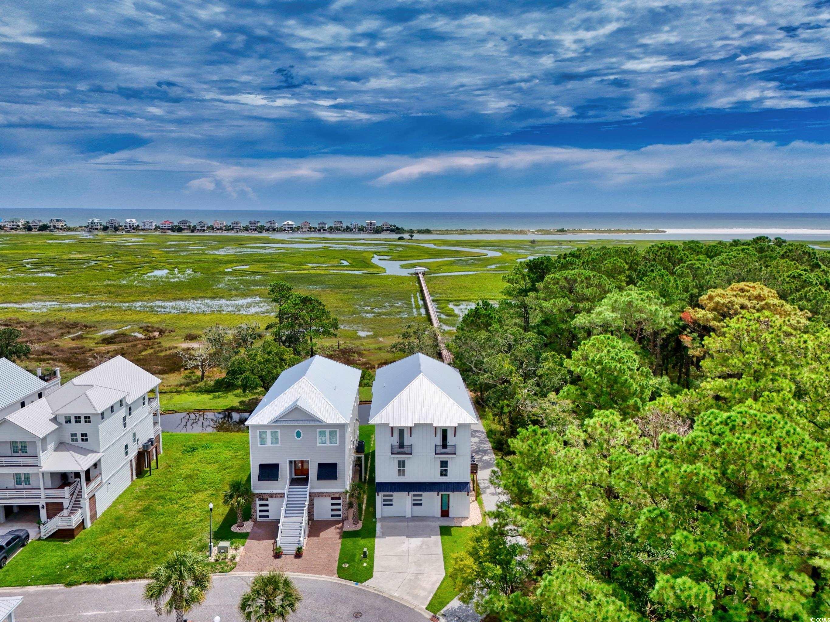 42 Enclave Pl.