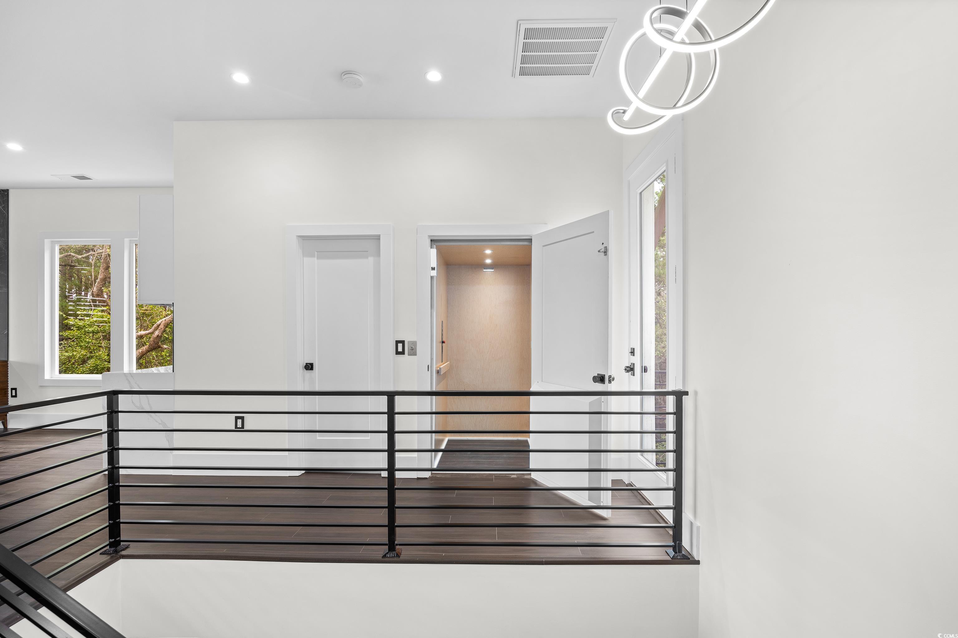 42 Enclave Pl.
